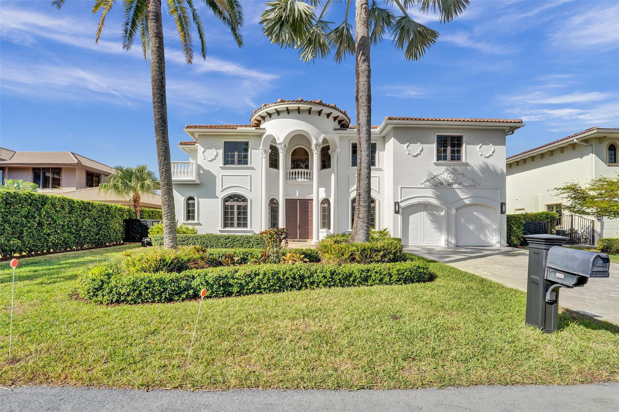 Foto de propiedad en 642 Palm Drive, Hallandale Beach, FL 33009 Hallandale Beach con MLS# 