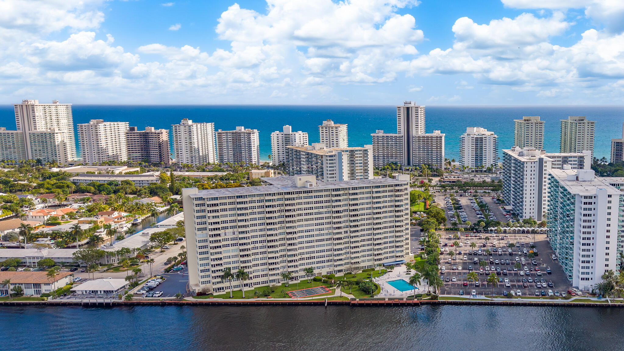 Foto de propiedad en 3200 NE 36th Street 714, Fort Lauderdale, FL 33308 Fort Lauderdale con MLS# 