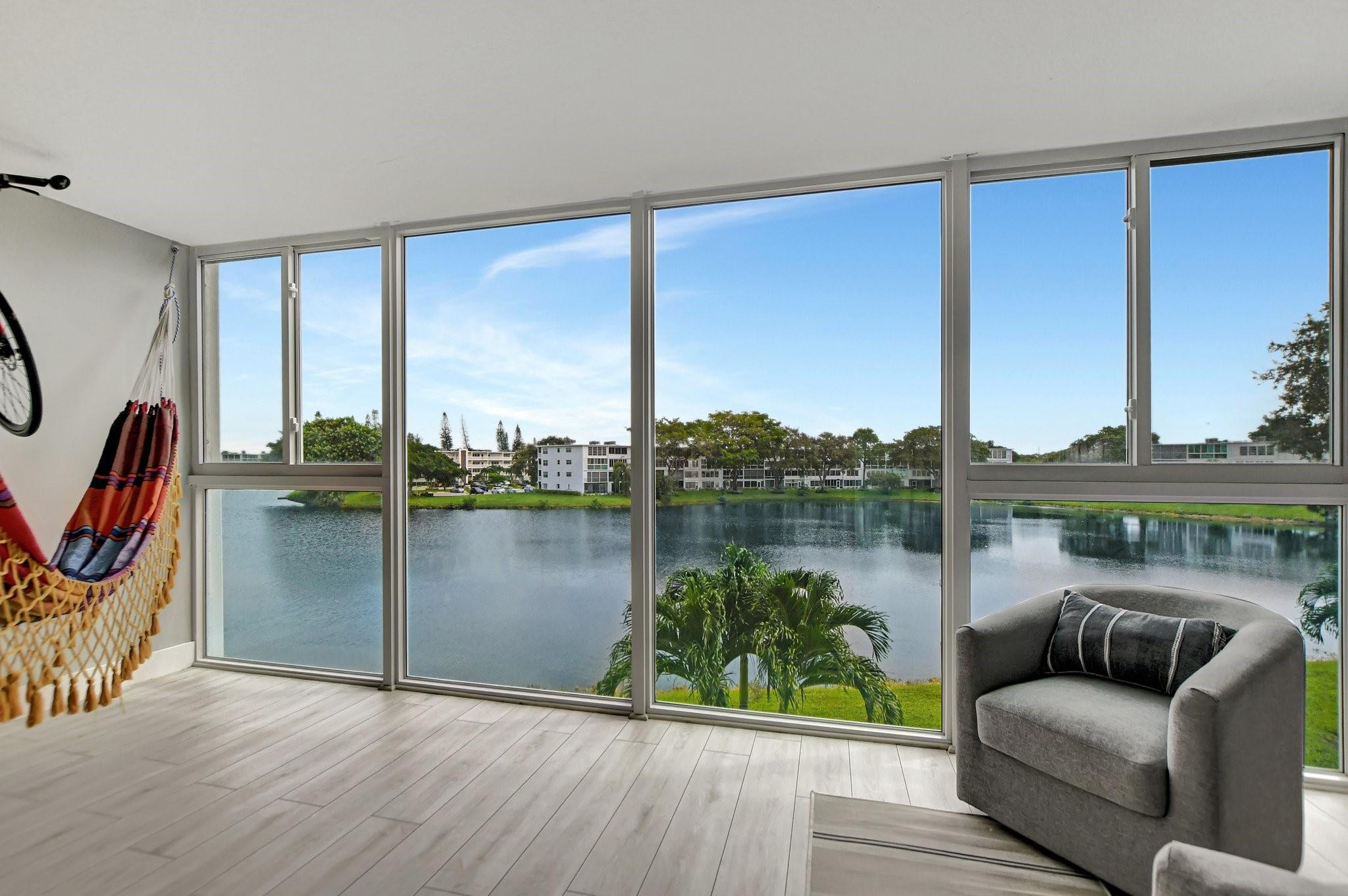 Foto de propiedad en 3107 Cambridge 3107, Deerfield Beach, FL 33442 Deerfield Beach con MLS# 