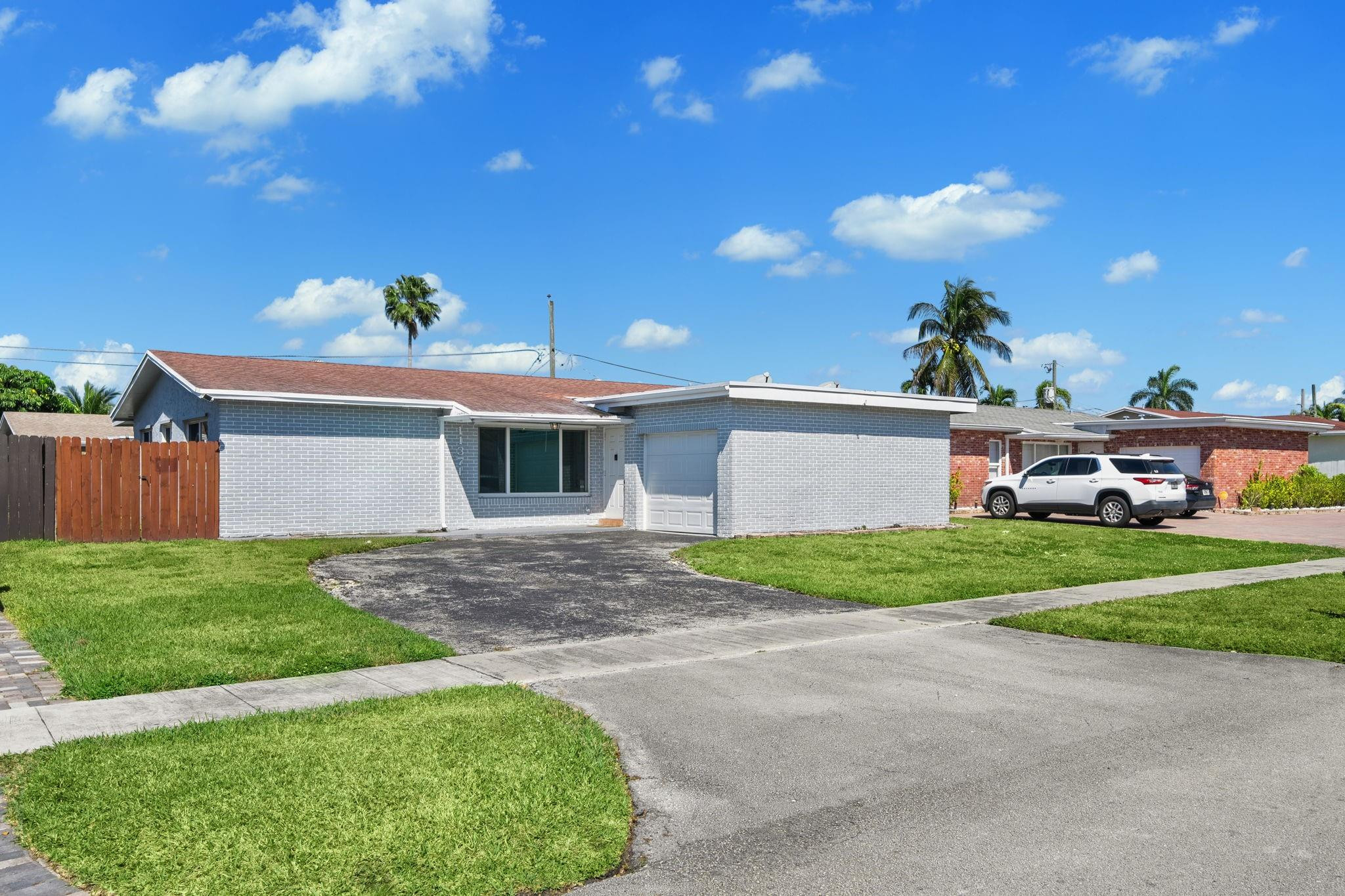 En Renta 11371 NW 40th Place, Sunrise, FL 33323, Sunrise, FL 33323