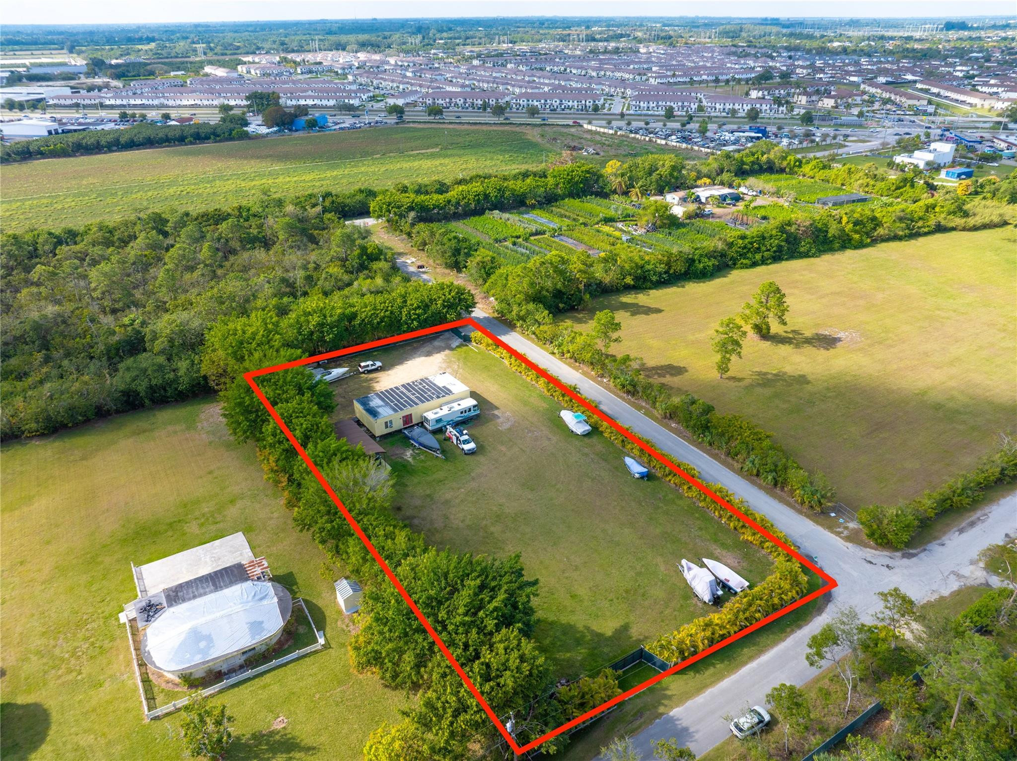 Foto de propiedad en 23600 SW 125 Avenue, Homestead, FL 33032 Homestead con MLS# 