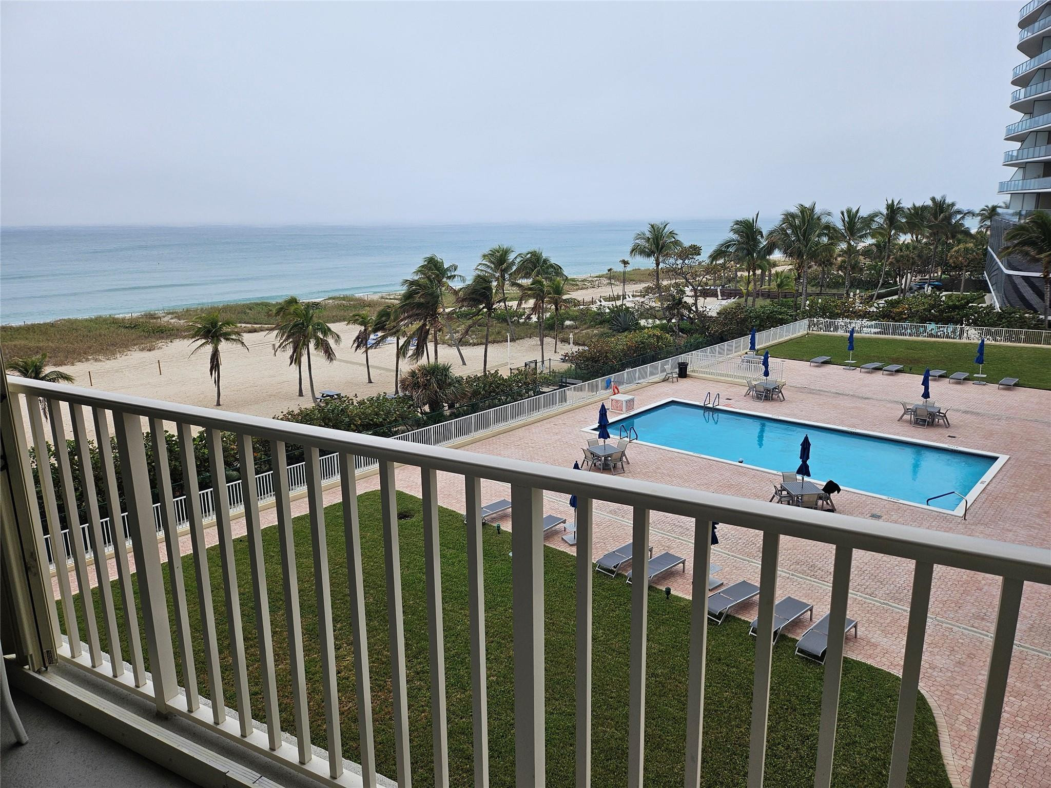 Foto de propiedad en 750 N Ocean Boulevard 503, Pompano Beach, FL 33062 Pompano Beach con MLS# 