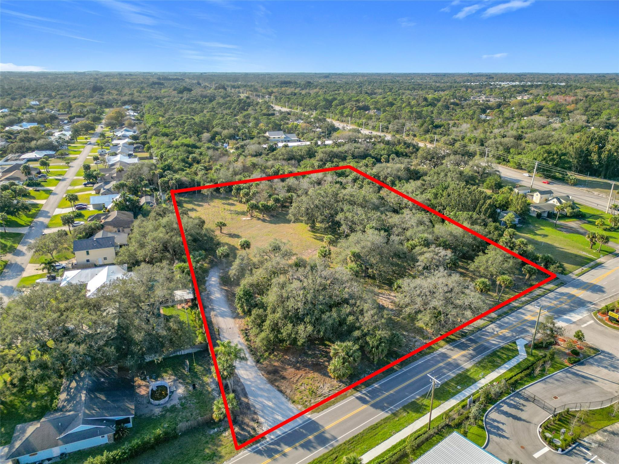 Foto de propiedad en 995 Old Dixie Highway, Vero Beach, FL 32962 Vero Beach con MLS# 