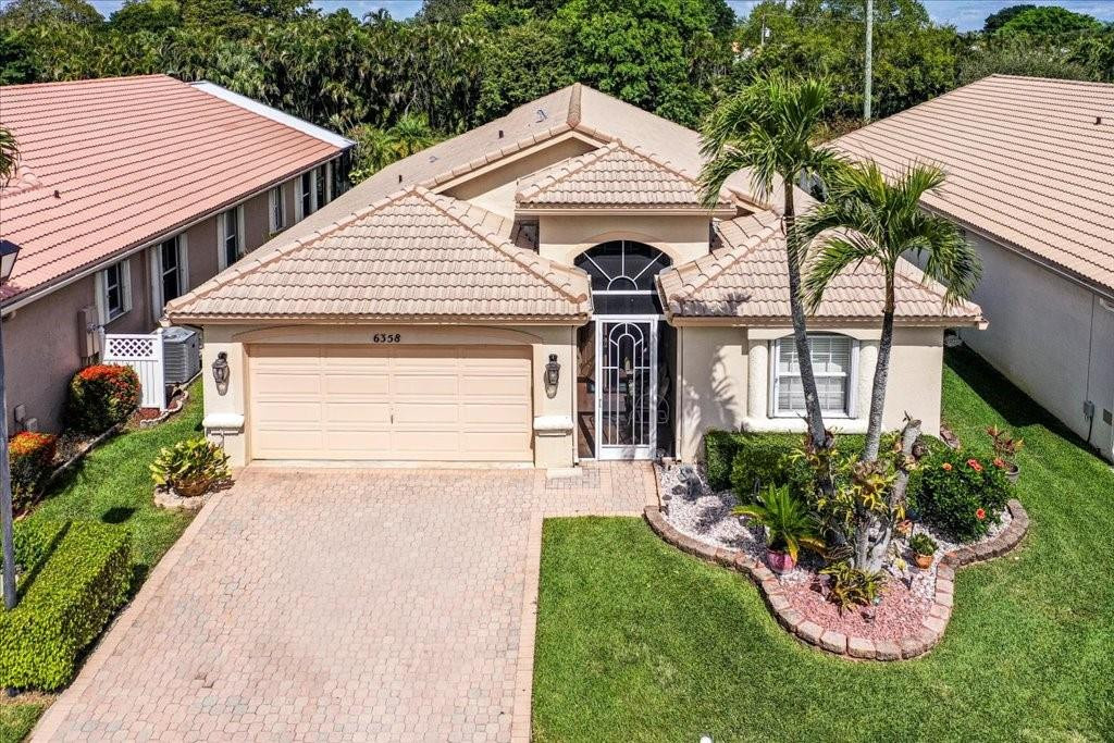 Foto de propiedad en 6358 Westchester Club Drive, Boynton Beach, FL 33437 Boynton Beach con MLS# 