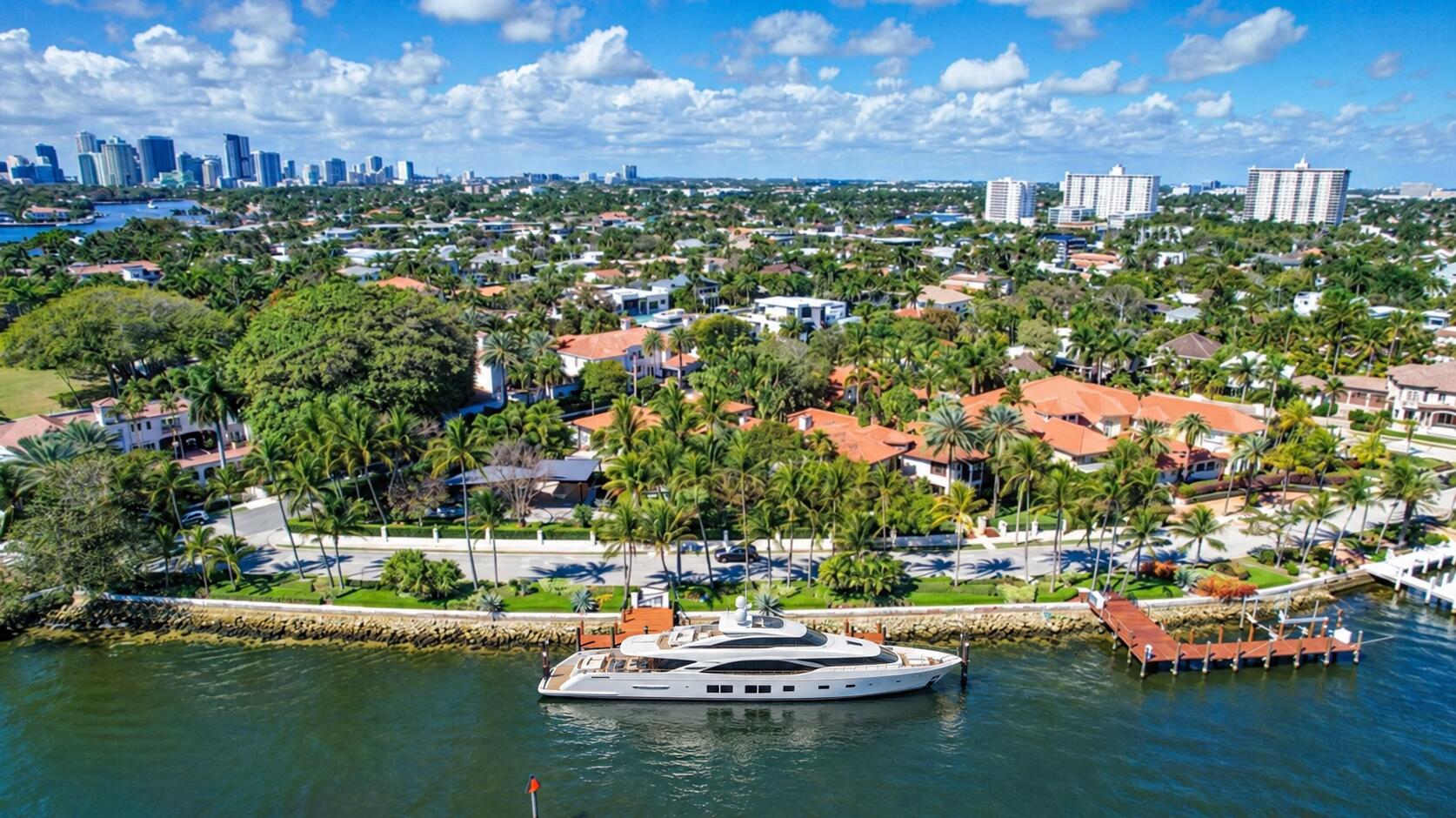 Foto de propiedad en 815 Idlewyld Drive, Fort Lauderdale, FL 33301 Fort Lauderdale con MLS# 