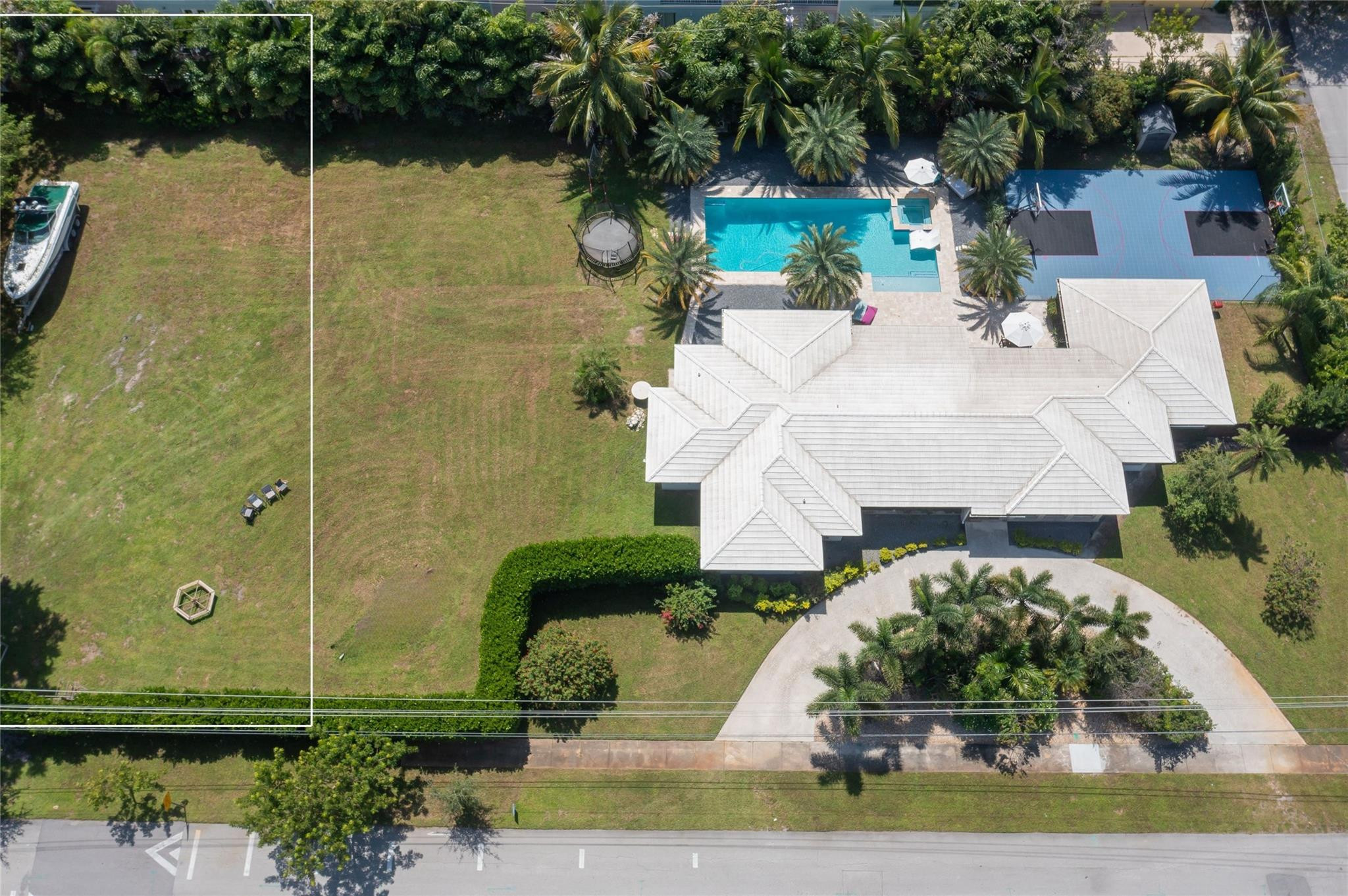 Foto de propiedad en 0 NE 2nd Street, Pompano Beach, FL 33060 Pompano Beach con MLS# 