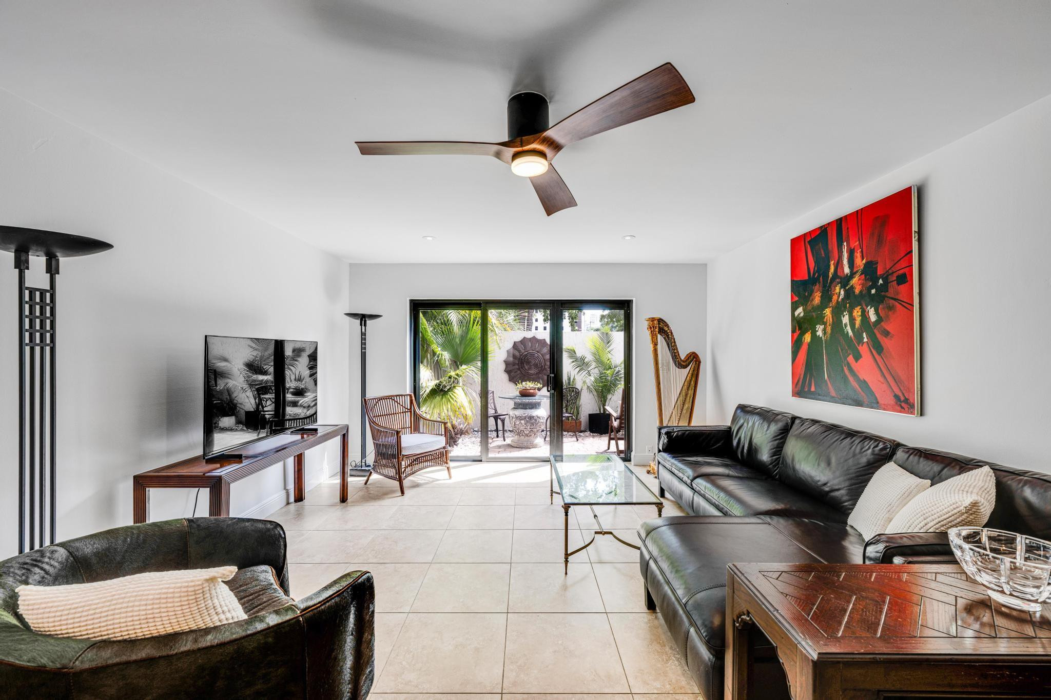 En Venta 547 NE 7th Avenue 3a, Fort Lauderdale, FL 33301, Fort Lauderdale, FL 33301