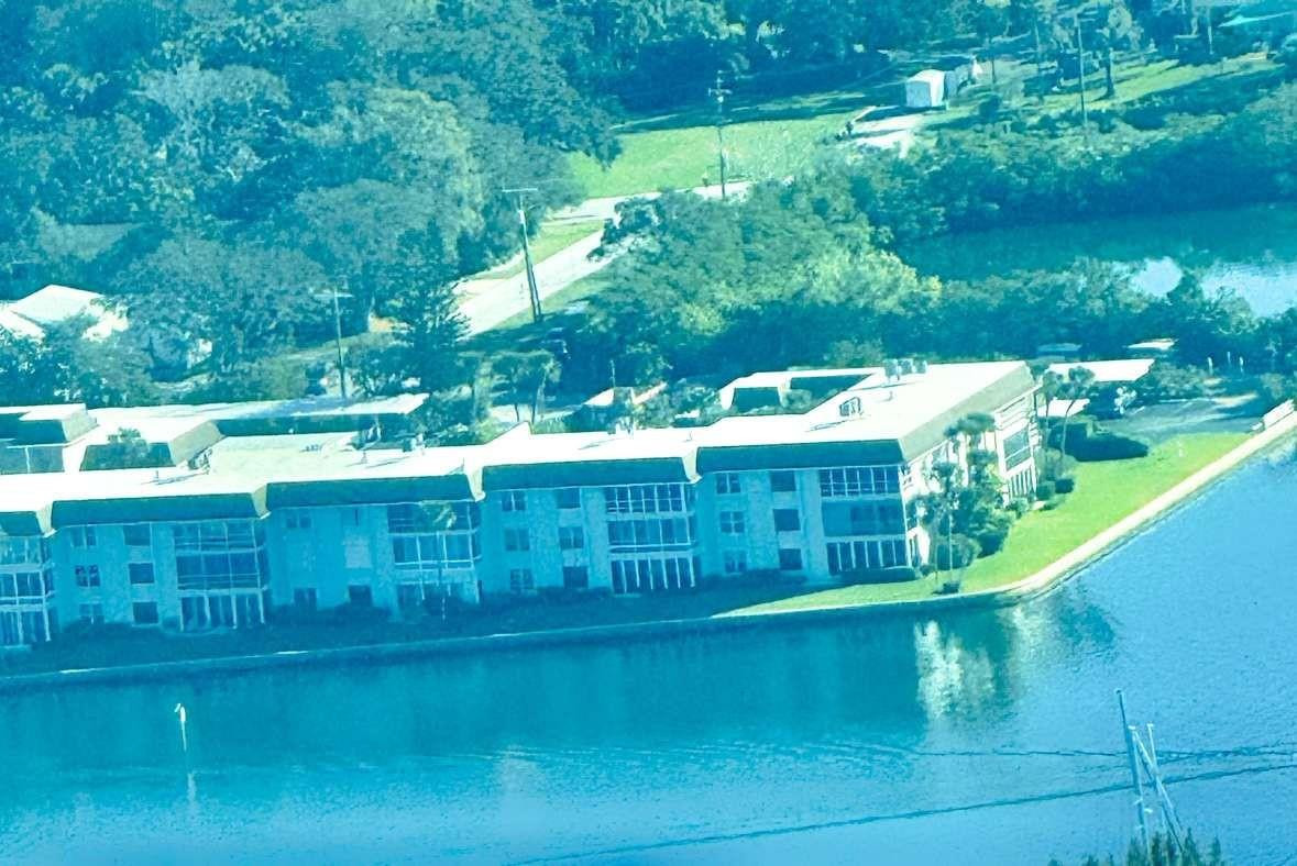 Foto de propiedad en 200 Greytwig Road 213, Vero Beach, FL 32963 Vero Beach con MLS# 