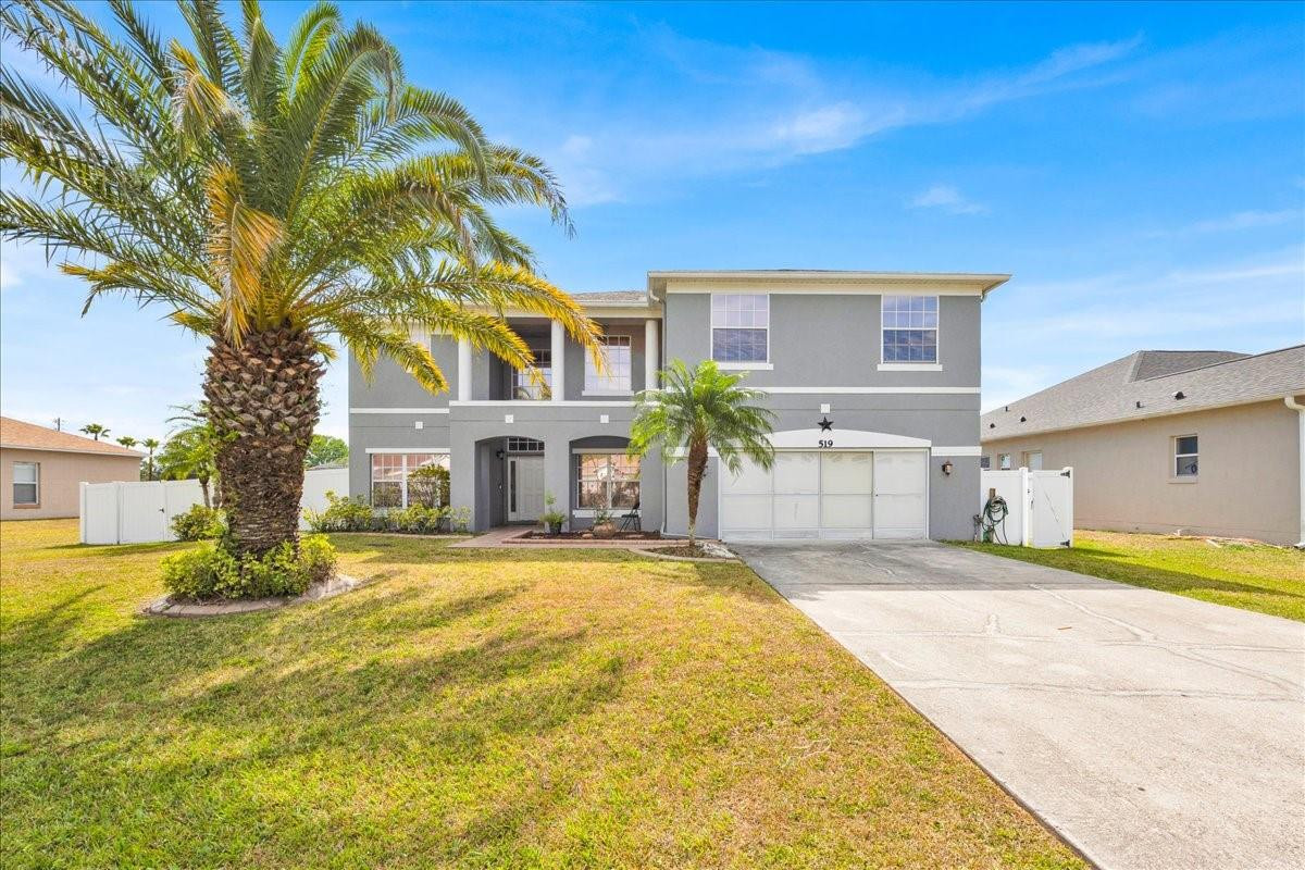 Foto de propiedad en 519 Elbridge Place, FL 34758  con MLS# 