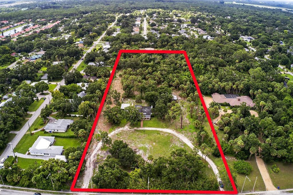 Foto de propiedad en 5240 20th Street, Vero Beach, FL 32966 Vero Beach con MLS# 