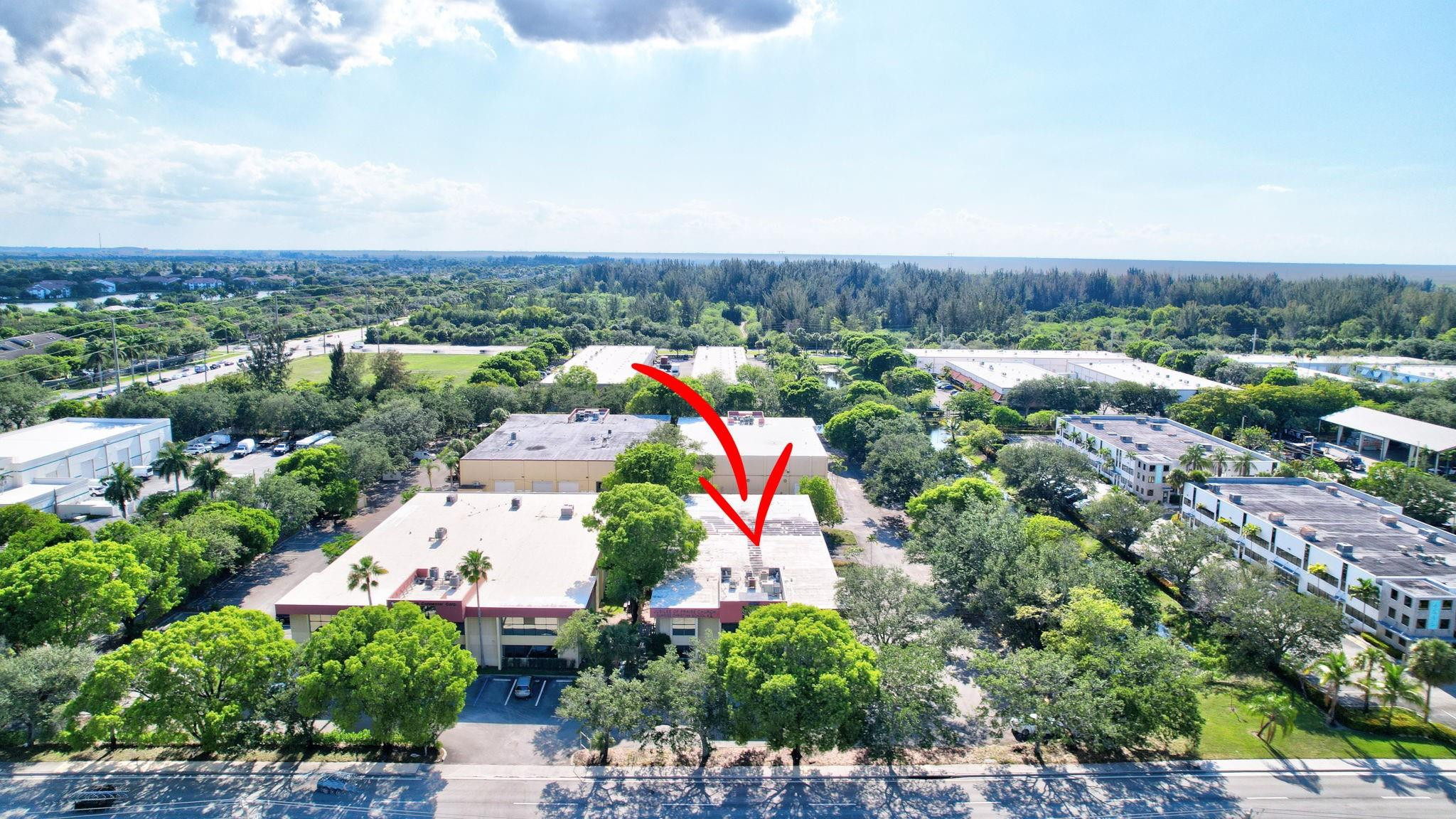 Foto de propiedad en 4505 NW 103rd Avenue, Sunrise, FL 33351 Sunrise con MLS# 