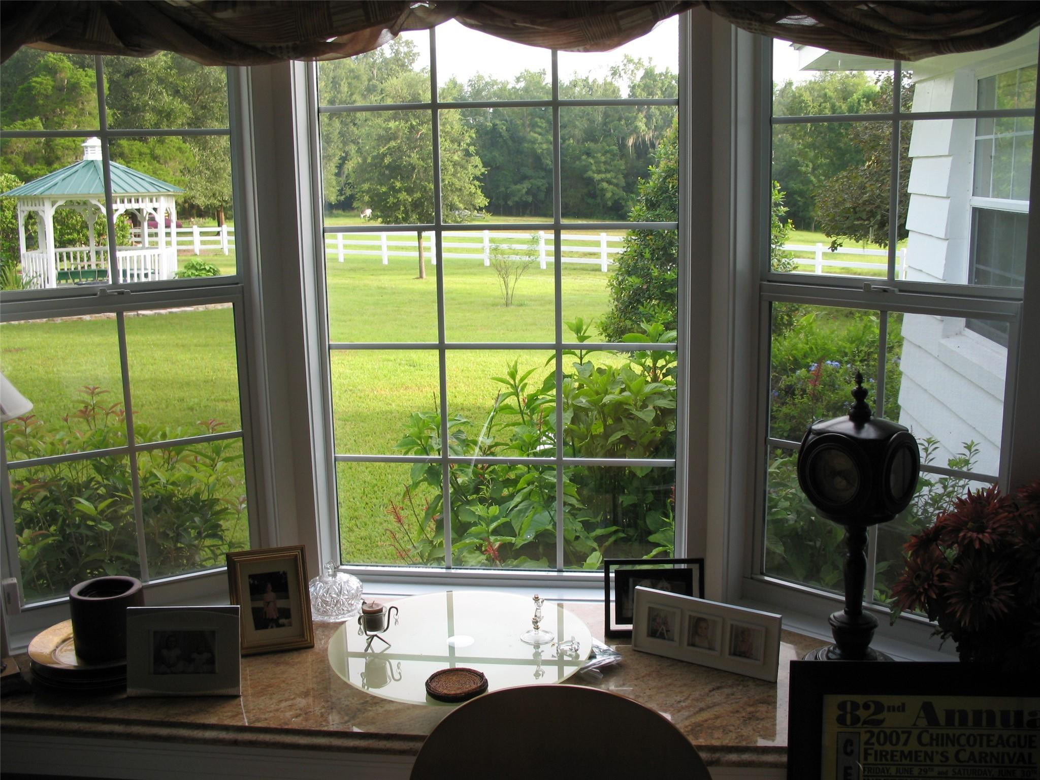 Foto de propiedad en 555 SW 87th Place, Ocala, FL 34476 Ocala con MLS# 