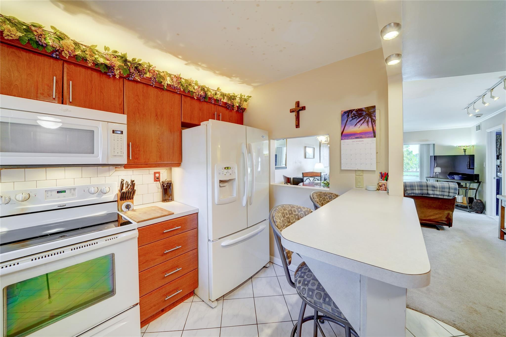 Foto de propiedad en 9440 Sunrise Lakes Boulevard 312, Sunrise, FL 33322 Sunrise con MLS# 