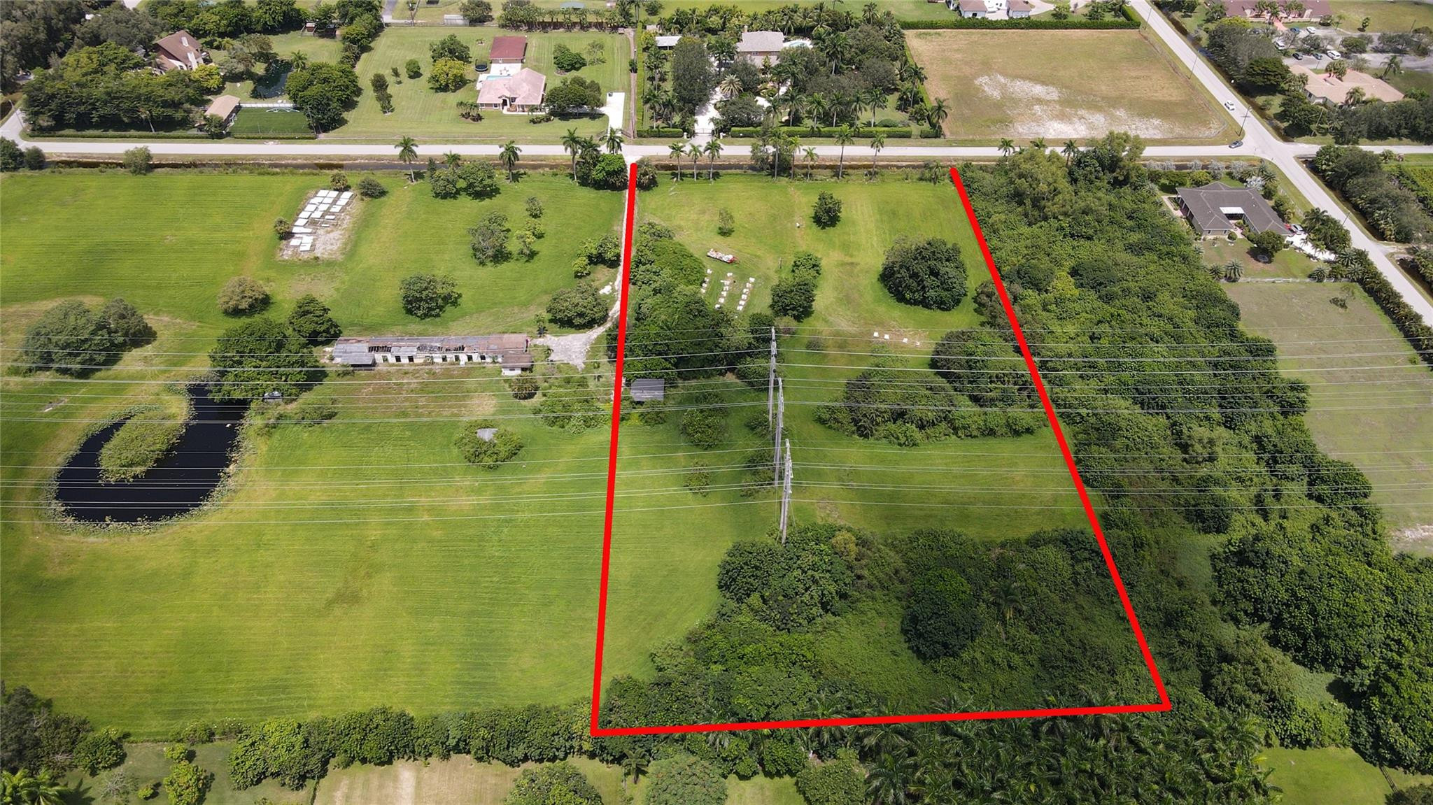 Foto de propiedad en 12840 Luray Road, Southwest Ranches, FL 33330 Southwest Ranches con MLS# 