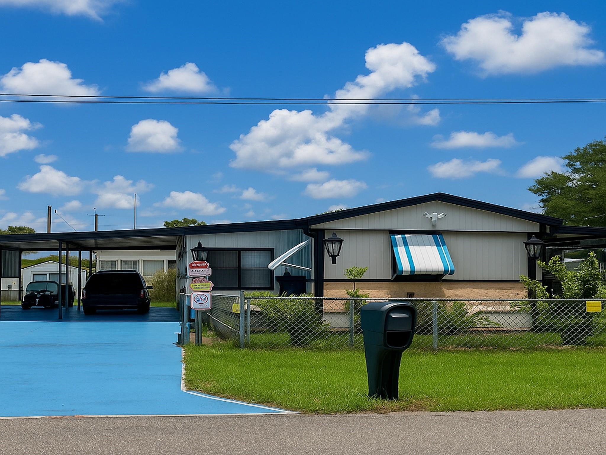 Foto de propiedad en 4143 SE 29th Court, Okeechobee, FL 34974 Okeechobee con MLS# 
