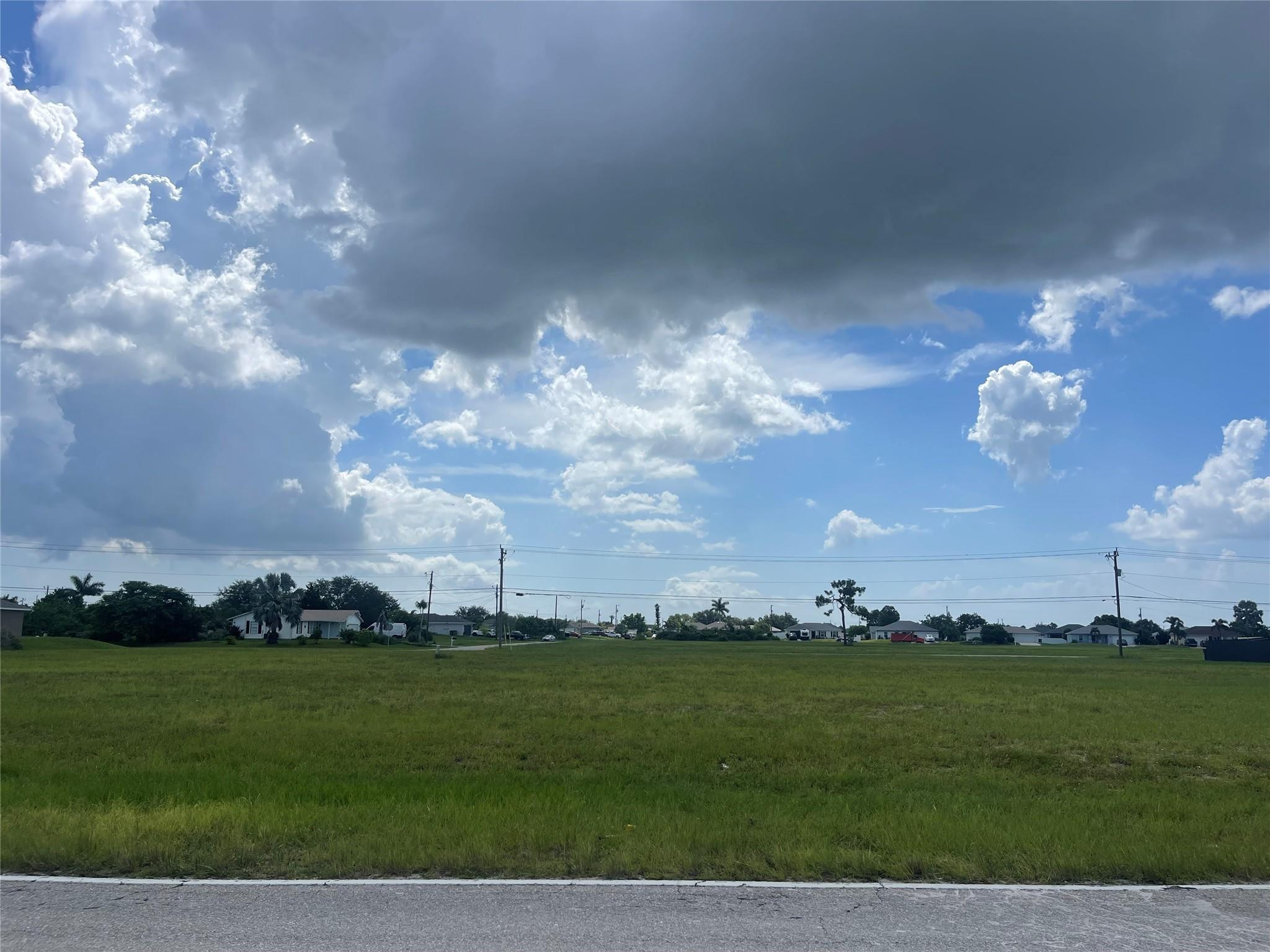 En Venta 2616 Santa Barbara Boulevard, Cape Coral, FL 33993, Cape Coral, FL 33993