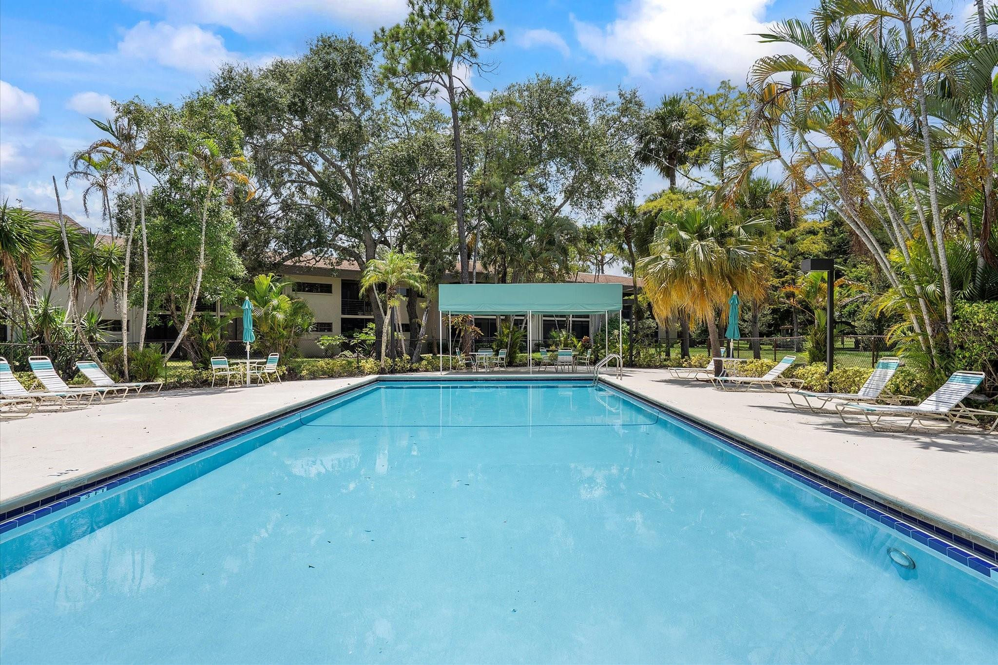 Foto de propiedad en 7547 NW 79th Avenue 111, Tamarac, FL 33321 Tamarac con MLS# 