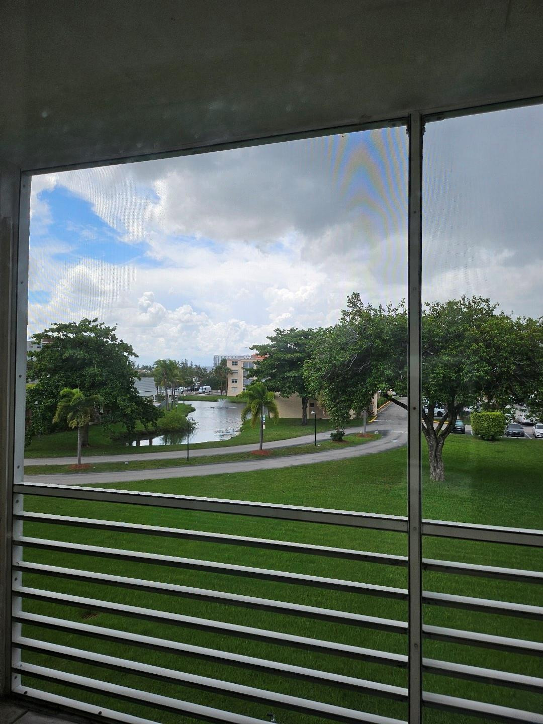 Foto de propiedad en 608 NE 2nd Street 341, Dania Beach, FL 33004 Dania Beach con MLS# 