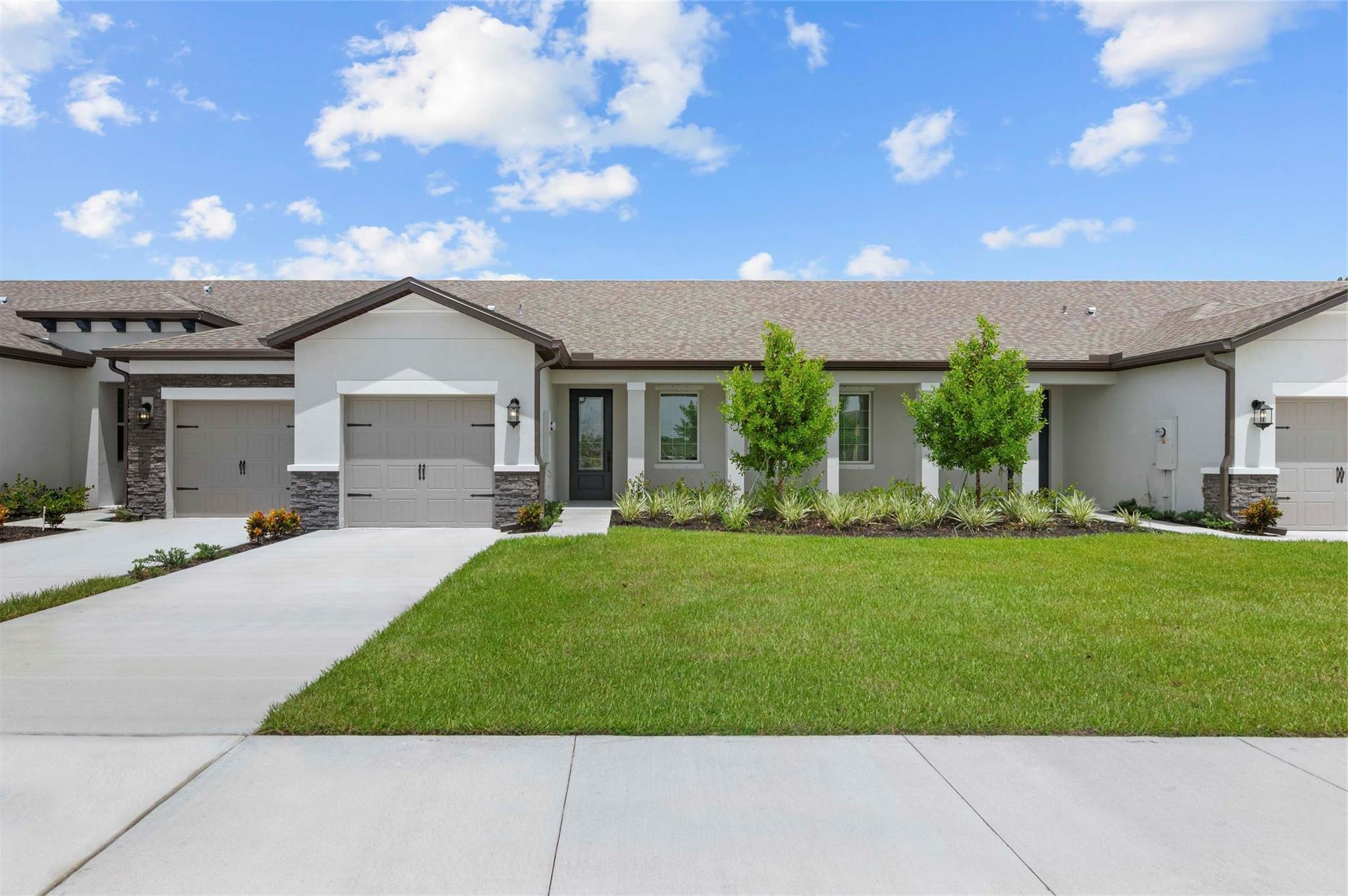 Foto de propiedad en 1607 Celebration Drive, Fort Pierce, FL 34947 Fort Pierce con MLS# 