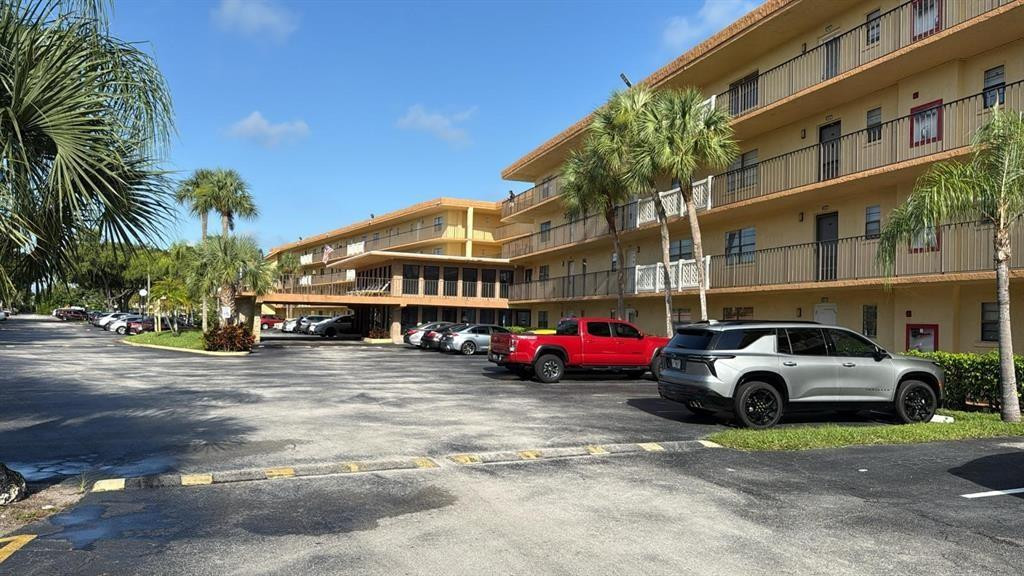 Alquilada 9273 SW 8th Street 216, Boca Raton, FL 33428, Boca Raton, FL 33428