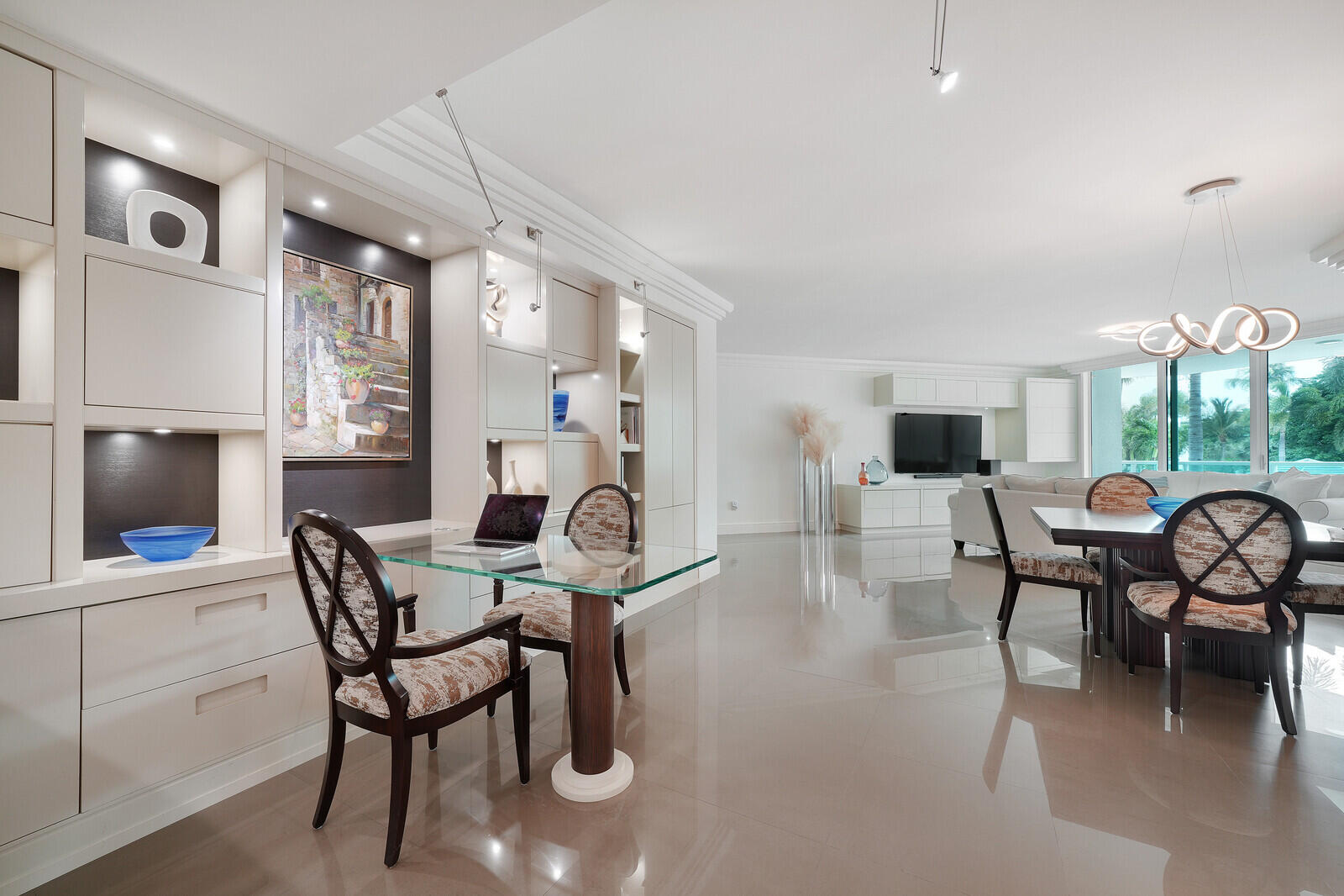 Foto de propiedad en 550 SE Mizner Boulevard B209, Boca Raton, FL 33432 Boca Raton con MLS# 