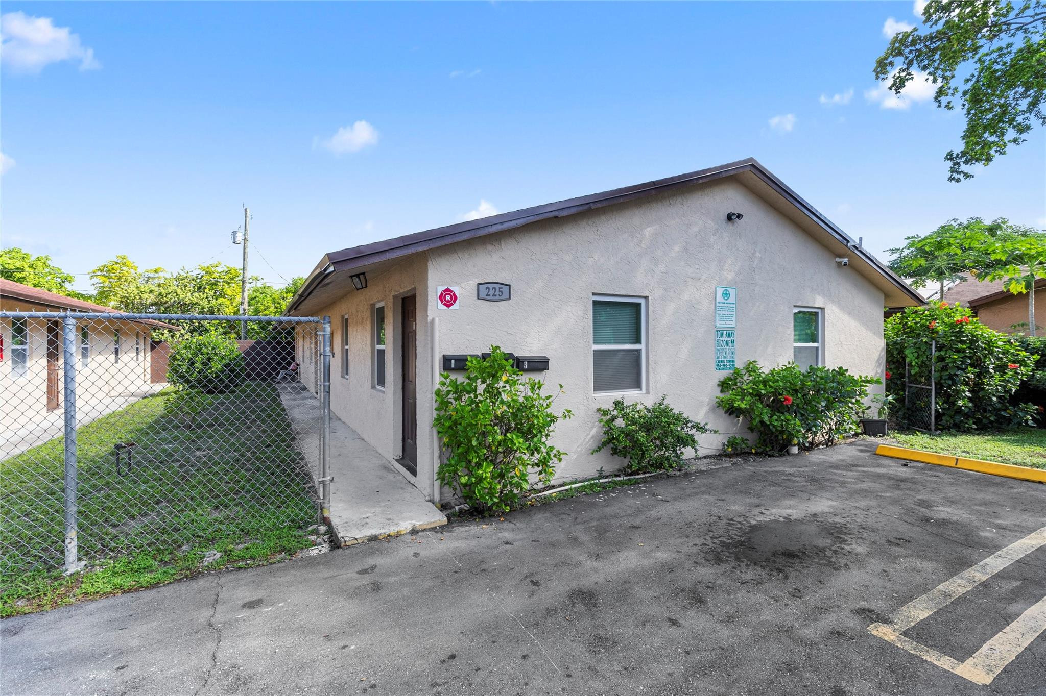 En Venta 225 NW 12th Court, Pompano Beach, FL 33060, Pompano Beach, FL 33060