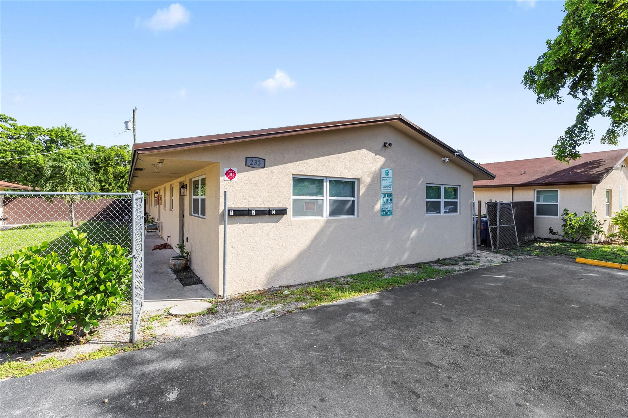 En Venta 233 NW 12th Court, Pompano Beach, FL 33060, Pompano Beach, FL 33060