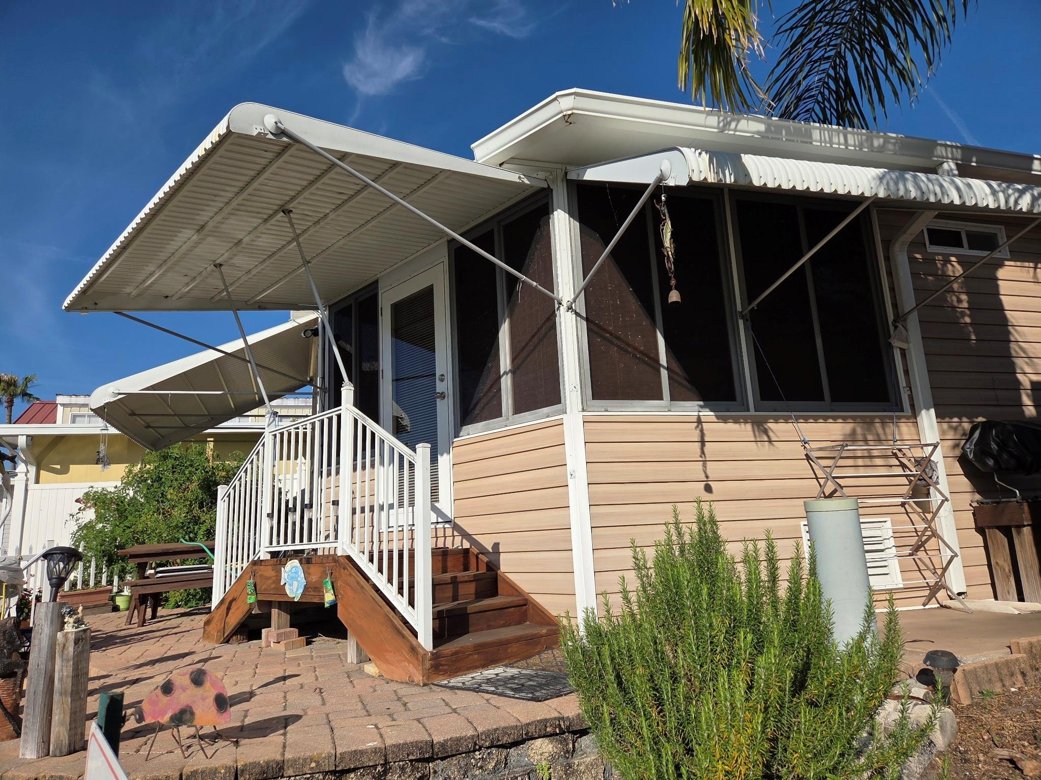Foto de propiedad en 7950 State Road 78, Okeechobee, FL 34974 Okeechobee con MLS# 