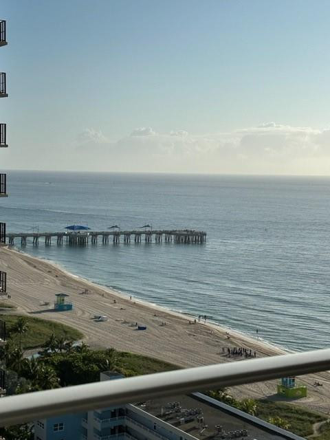 Foto de propiedad en 111 Briny Avenue 2103, Pompano Beach, FL 33062 Pompano Beach con MLS# 