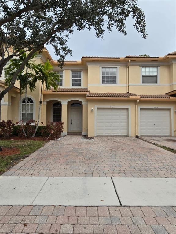 En Renta 8433 SW 25th Court 102, Miramar, FL 33025, Miramar, FL 33025