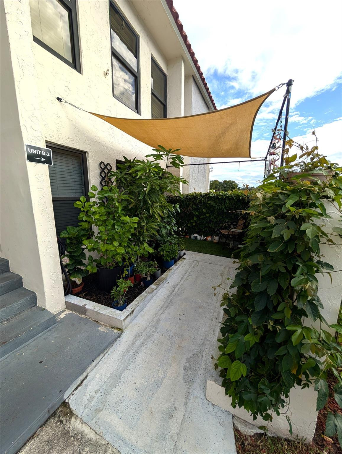 Foto de propiedad en 3155 Coral Hills Drive B2, Coral Springs, FL 33065 Coral Springs con MLS# 