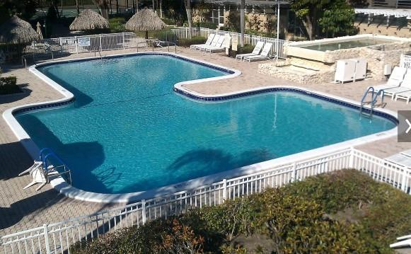 Foto de propiedad en 406 NW 68th Avenue 310, Plantation, FL 33317 Plantation con MLS# 