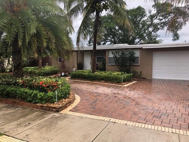 Foto de propiedad en 5273 NE 17th Avenue, Pompano Beach, FL 33064 Pompano Beach con MLS# 