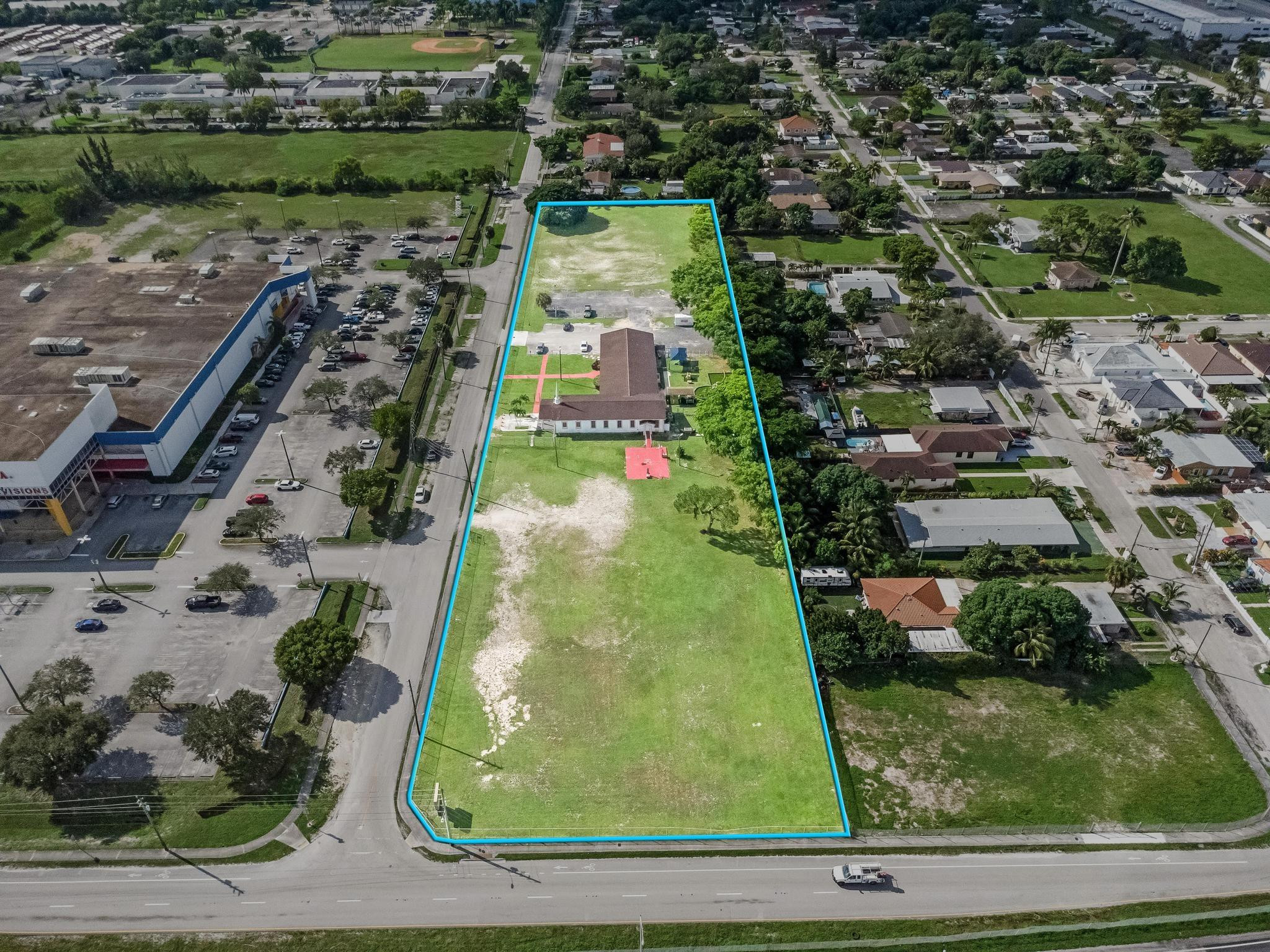 Foto de propiedad en 16600 NW 44th (land Lease) Court, Miami Gardens, FL 33054 Miami Gardens con MLS# 