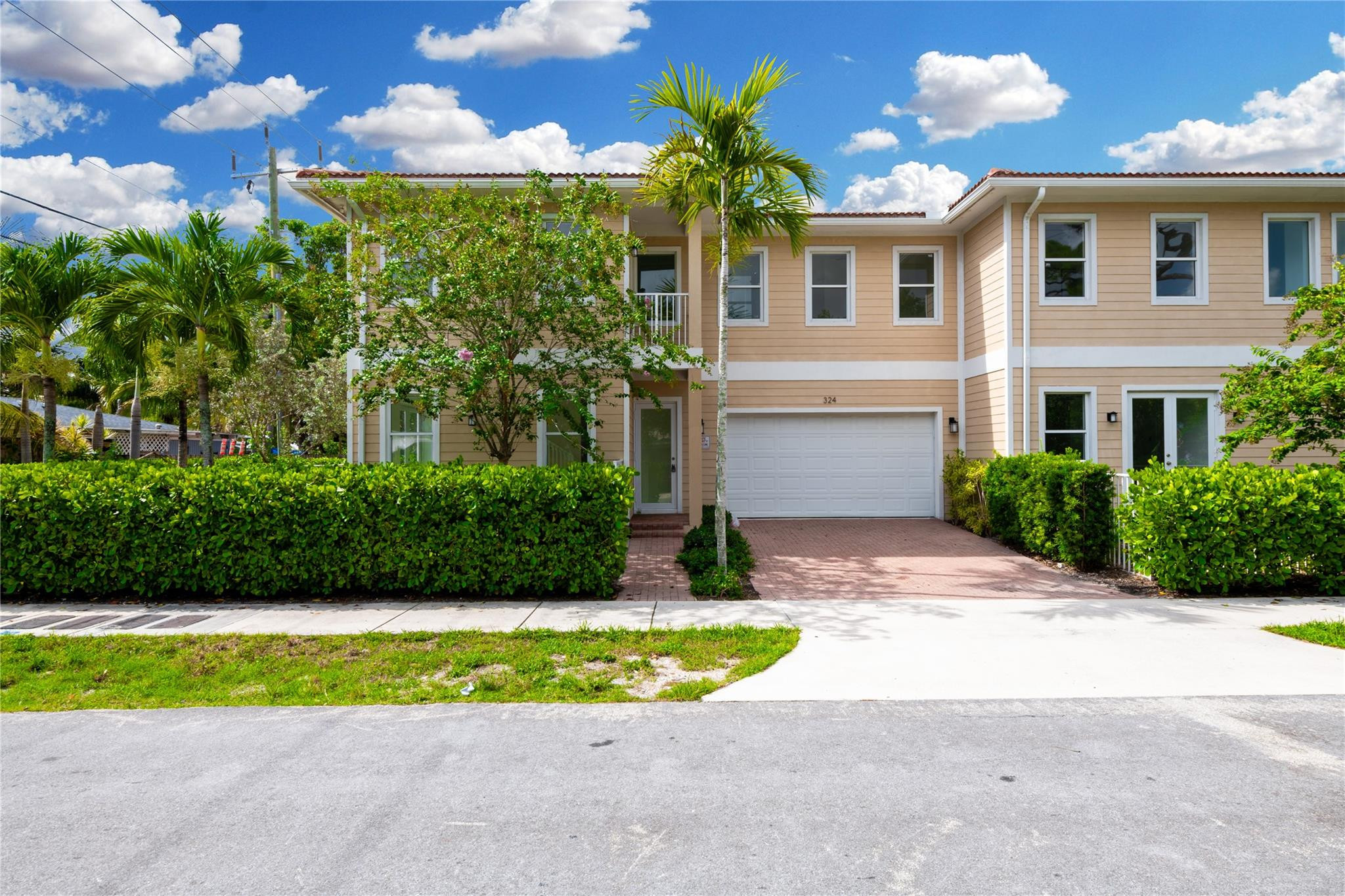 Alquilada 324 SW 14th Court 324, Fort Lauderdale, FL 33315, Fort Lauderdale, FL 33315