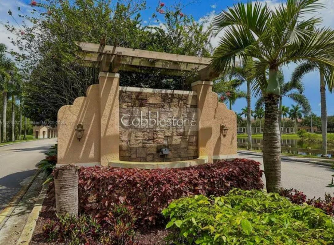Foto de propiedad en 817 SW 147th Avenue 1404, Pembroke Pines, FL 33027 Pembroke Pines con MLS# 