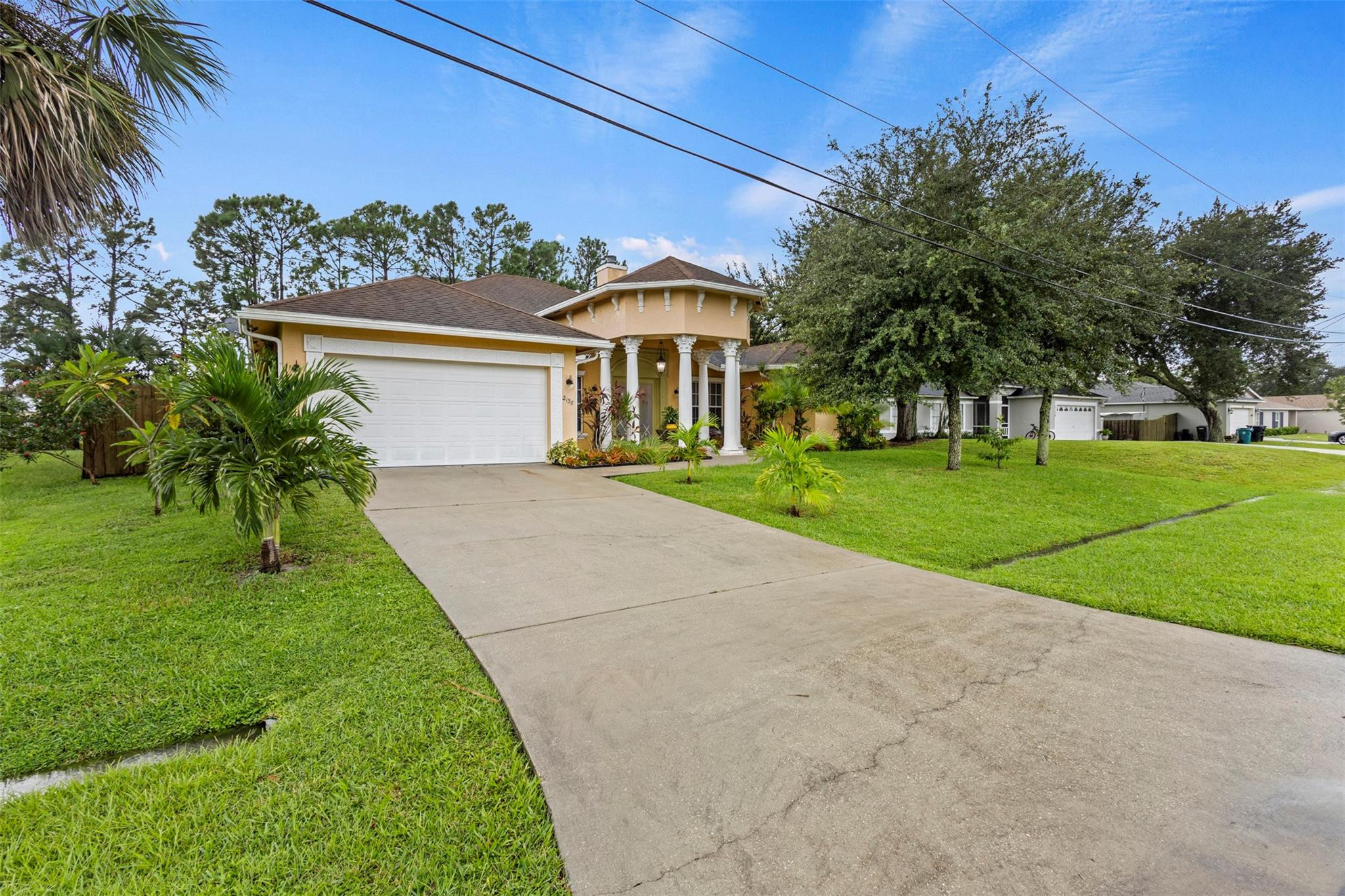 Foto de propiedad en 2138 SW Biella Avenue, Port St. Lucie, FL 34953 Port St. Lucie con MLS# 