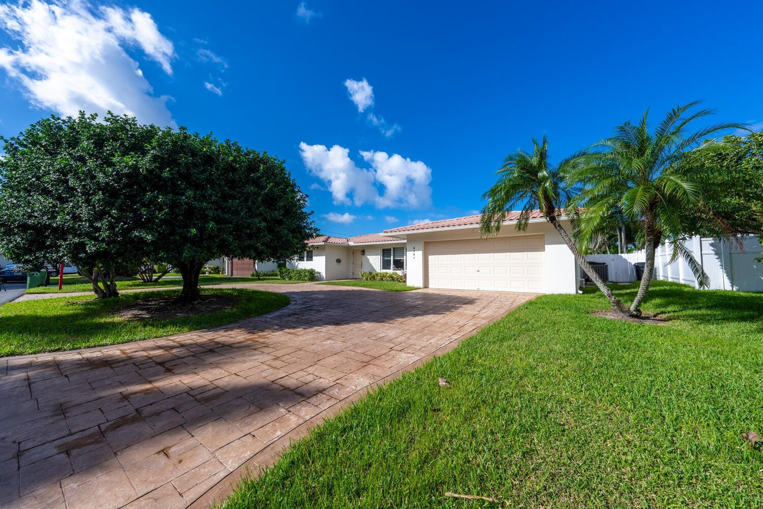 Foto de propiedad en 4731 NE 29th Avenue, Fort Lauderdale, FL 33308 Fort Lauderdale con MLS# 