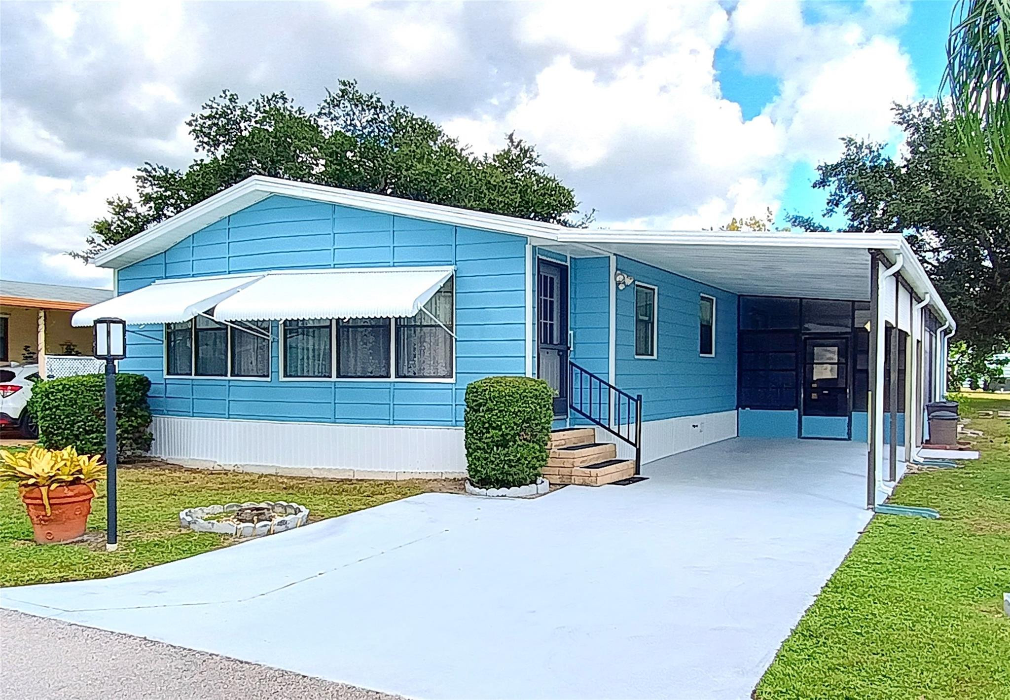 Foto de propiedad en 430 La Buona Vita Drive, Port St. Lucie, FL 34952 Port St. Lucie con MLS# 