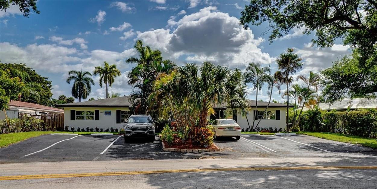 Foto de propiedad en 3860 NE 23rd Avenue, Lighthouse Point, FL 33064 Lighthouse Point con MLS# 