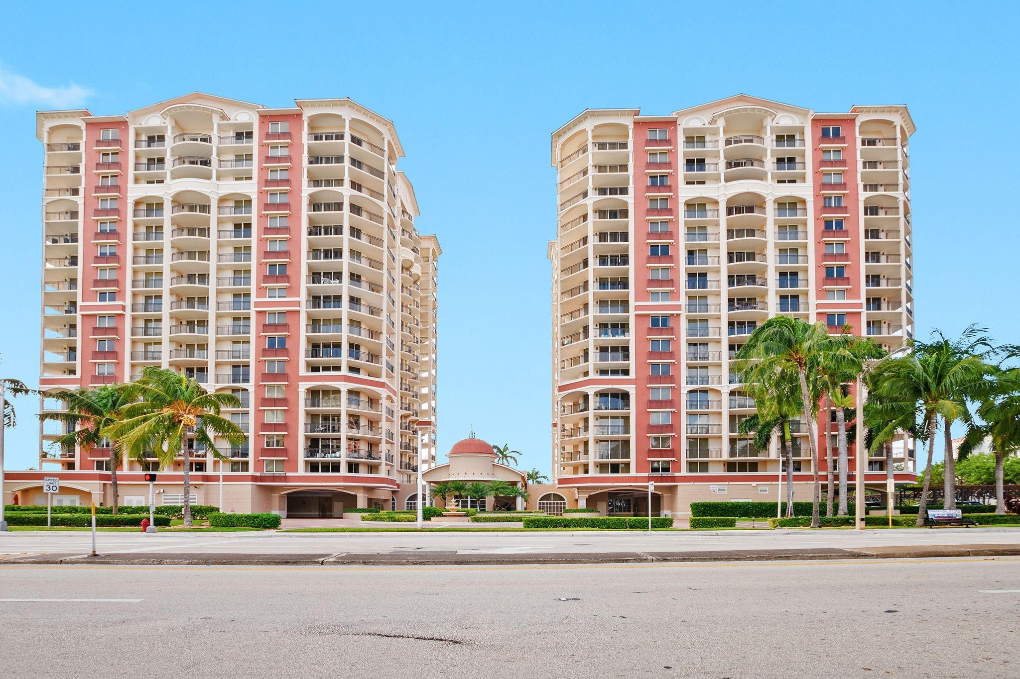 Foto de propiedad en 2011 N Ocean Boulevard 206, Fort Lauderdale, FL 33305 Fort Lauderdale con MLS# 