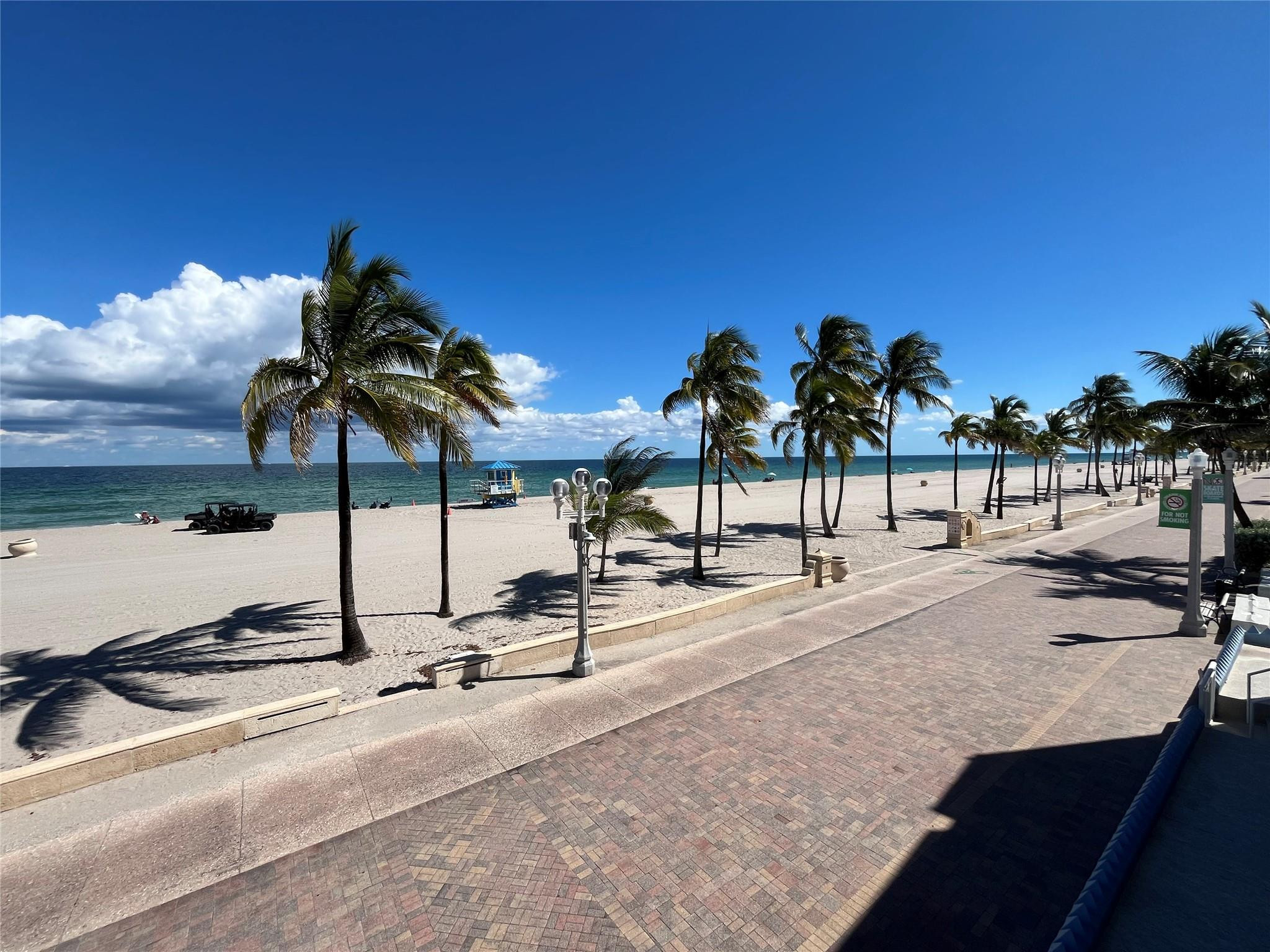 Foto de propiedad en 310 S Broadwalk 3b, Hollywood, FL 33019 Hollywood con MLS# 