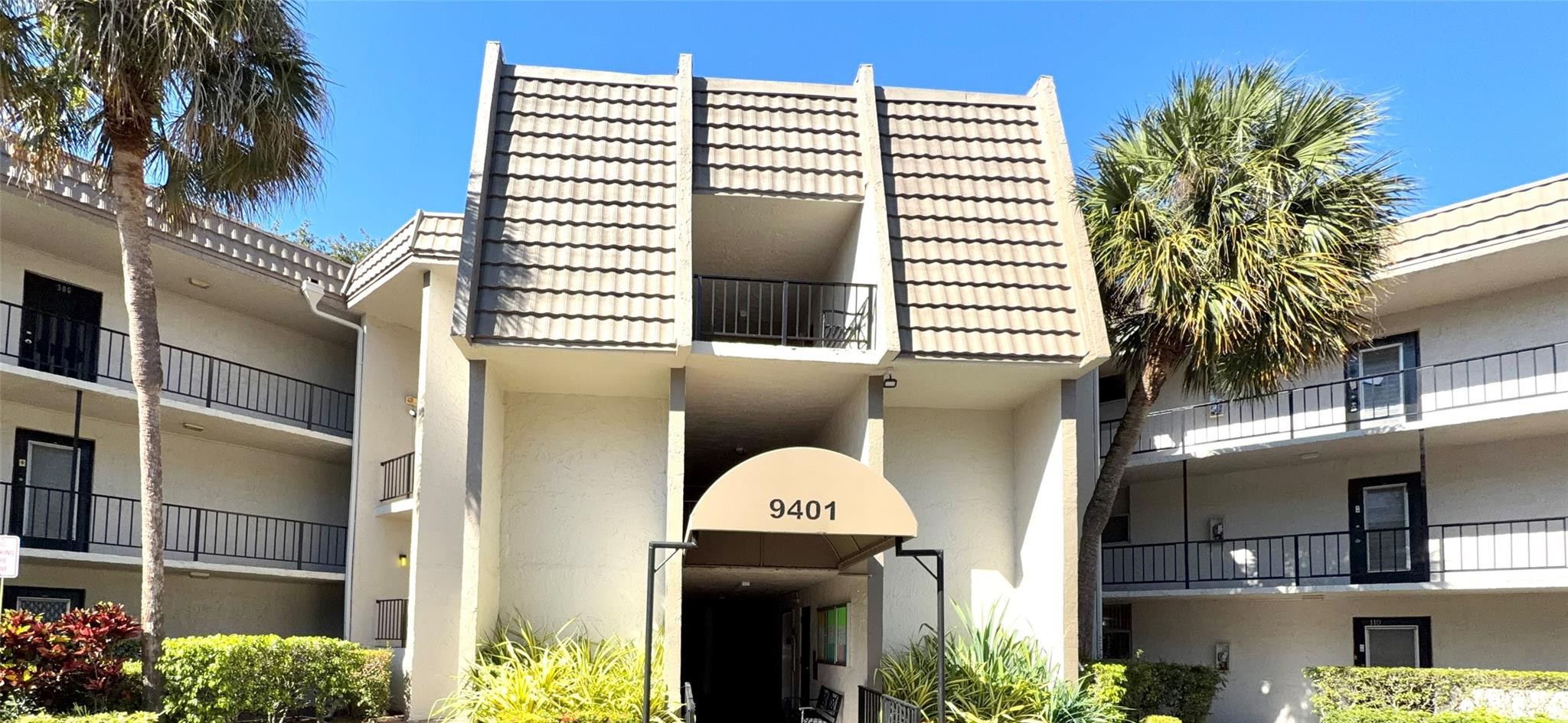 Vendido 9401 Lime Bay Boulevard 114, Tamarac, FL 33321, Tamarac, FL 33321