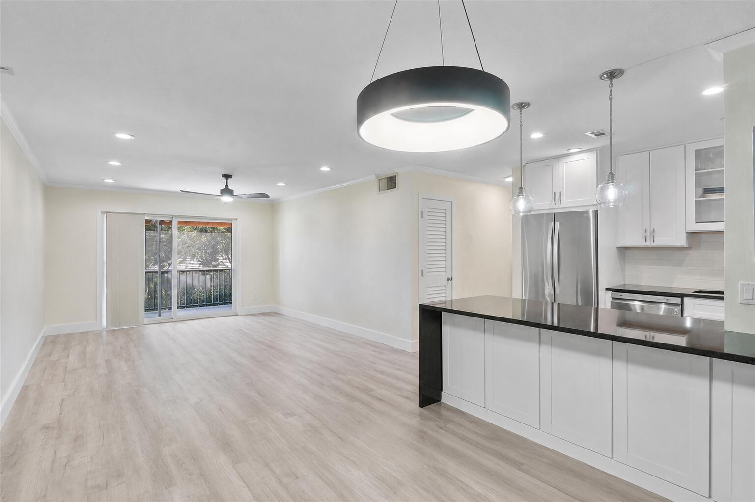Foto de propiedad en 6205 Bay Club Drive 3, Fort Lauderdale, FL 33308 Fort Lauderdale con MLS# 