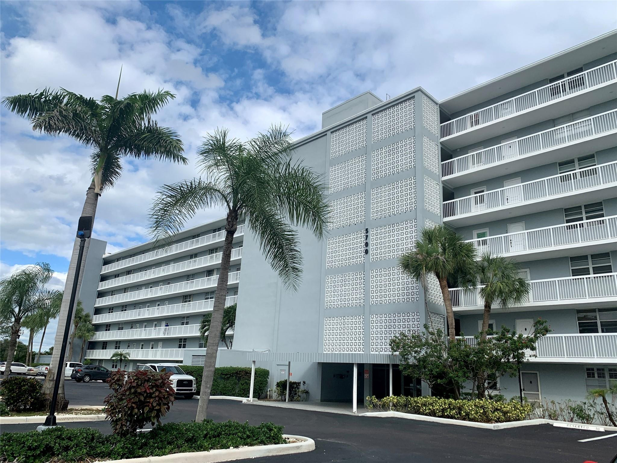 Alquilada 5700 NW 2nd Avenue 508, Boca Raton, FL 33487, Boca Raton, FL 33487