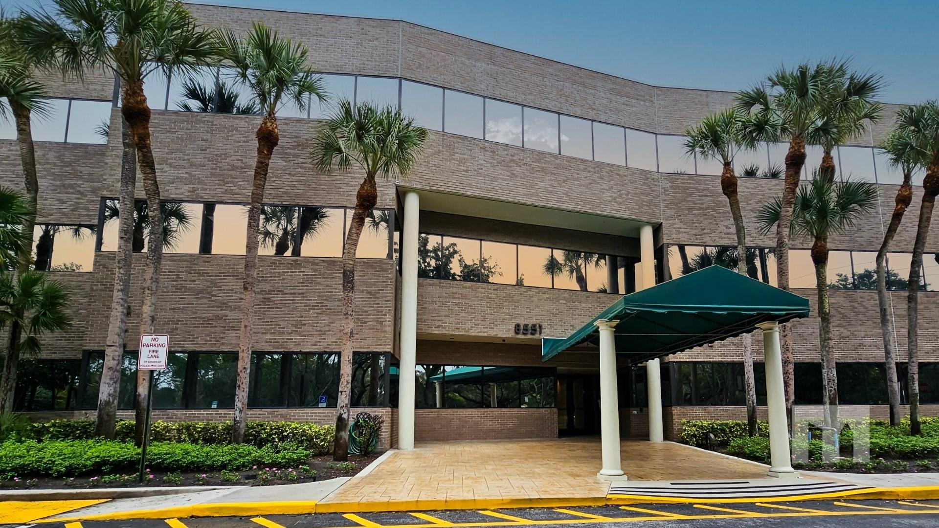 En Renta 8551 W Sunrise Boulevard 303, Plantation, FL 33322, Plantation, FL 33322