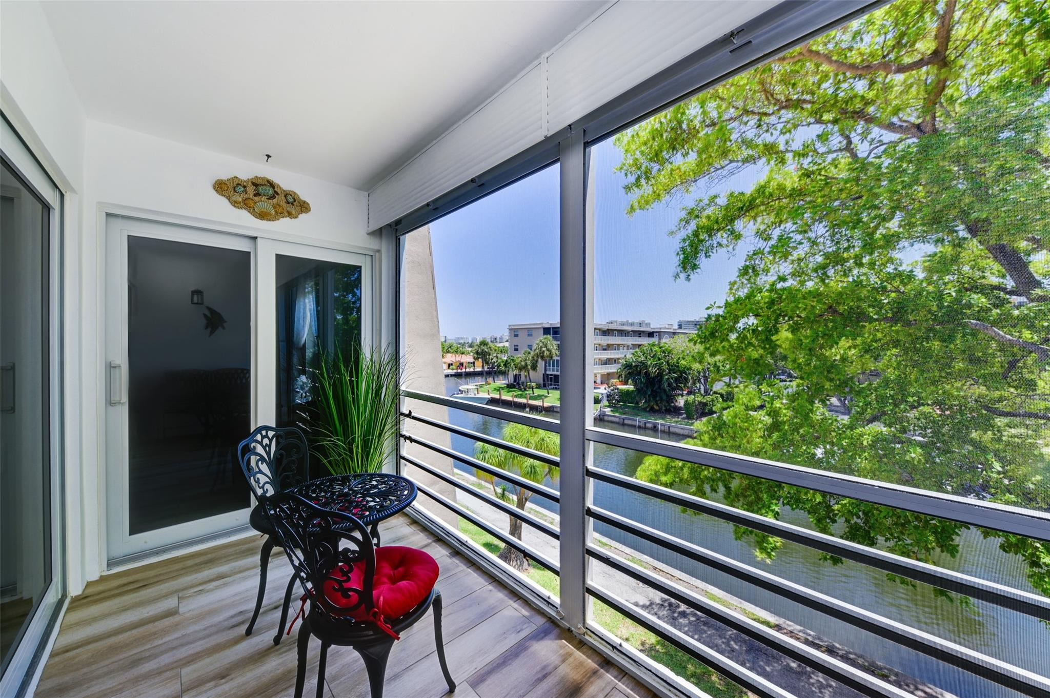 Foto de propiedad en 773 Jeffery Street 4-305, Boca Raton, FL 33487 Boca Raton con MLS# 