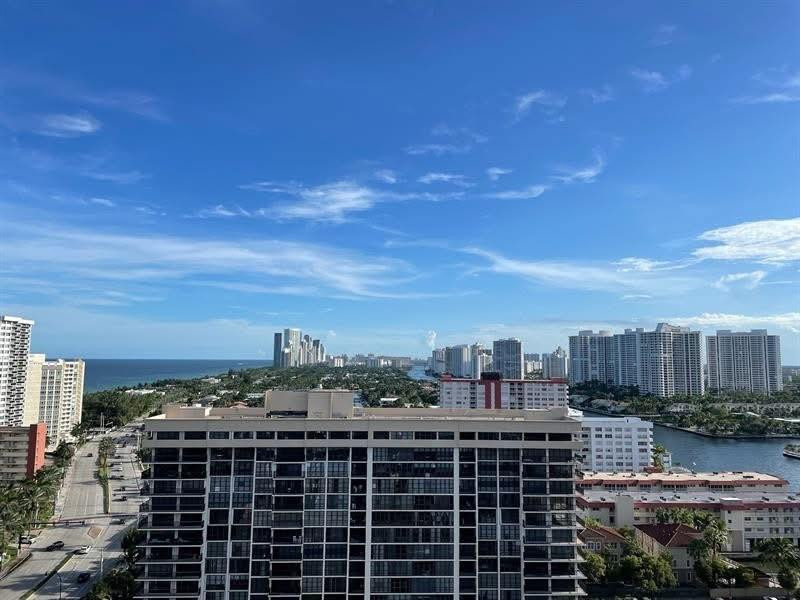 Alquilada 1985 S Ocean Drive 19J, Hallandale Beach, FL 33009, Hallandale Beach, FL 33009