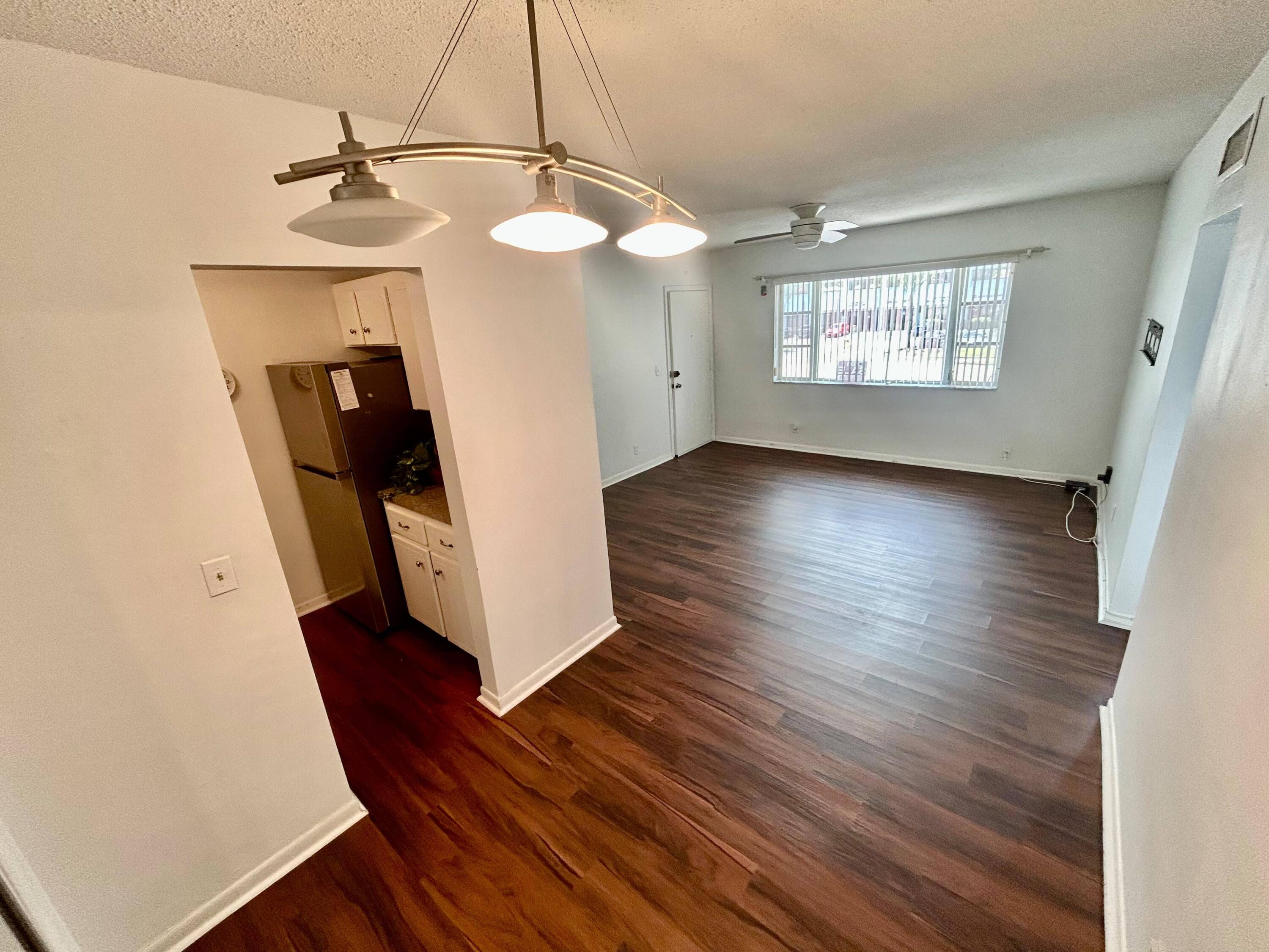 En Venta 350 S Cypress Road 521, Pompano Beach, FL 33060, Pompano Beach, FL 33060