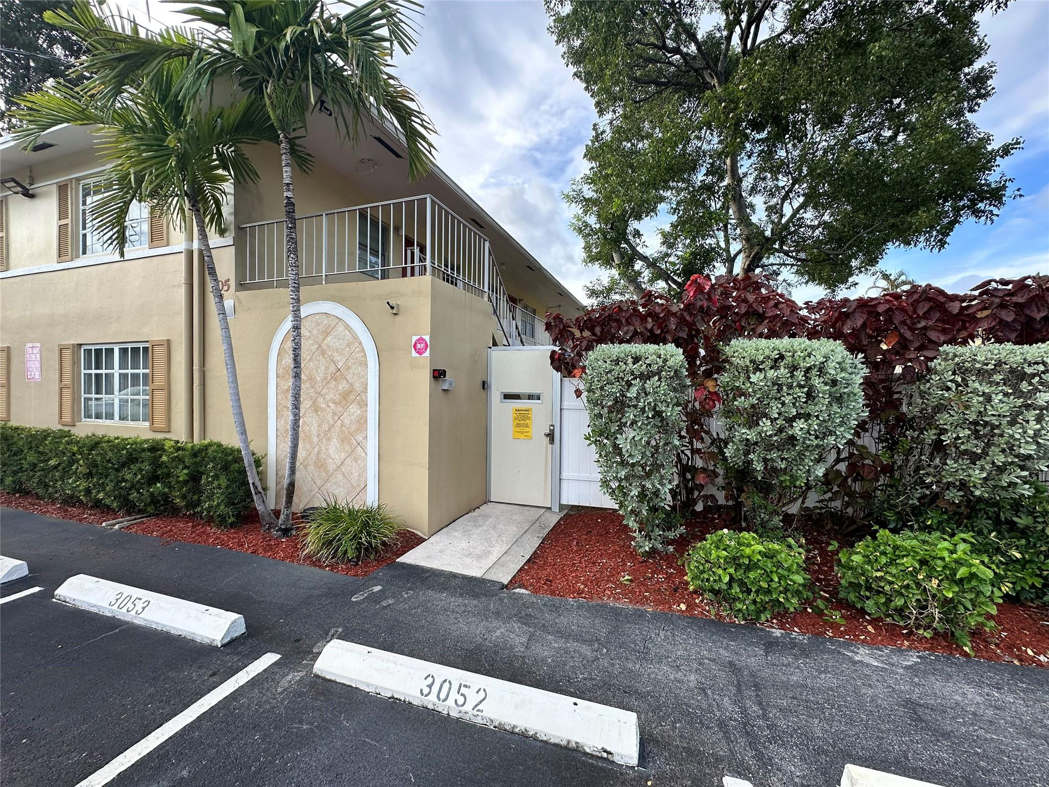 Vendido 305 NE 16th Street B7, Fort Lauderdale, FL 33304, Fort Lauderdale, FL 33304